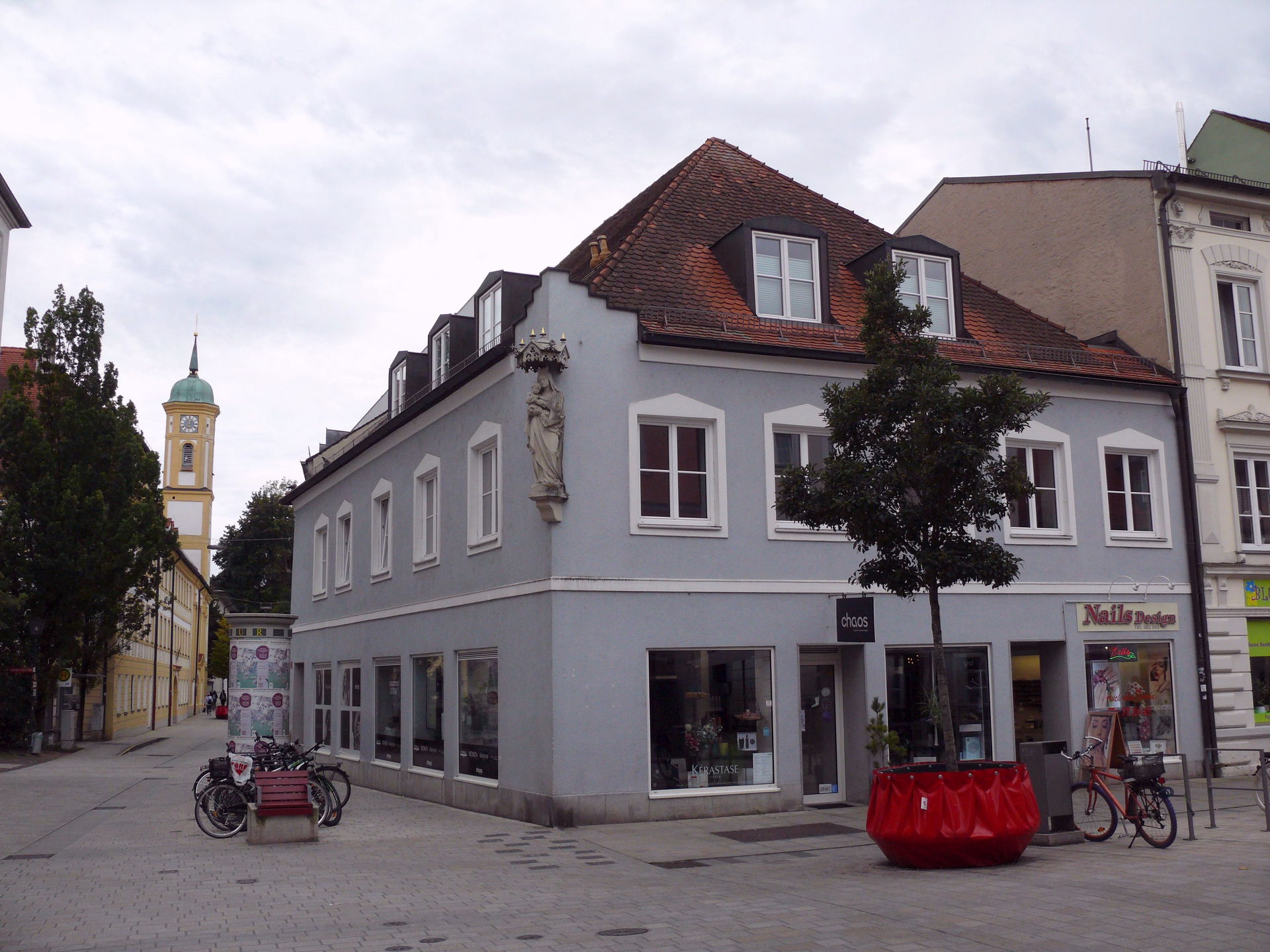 Freising, Untere Hauptstraße 56 (= Eckhaus Heiliggeistgasse/Unt…