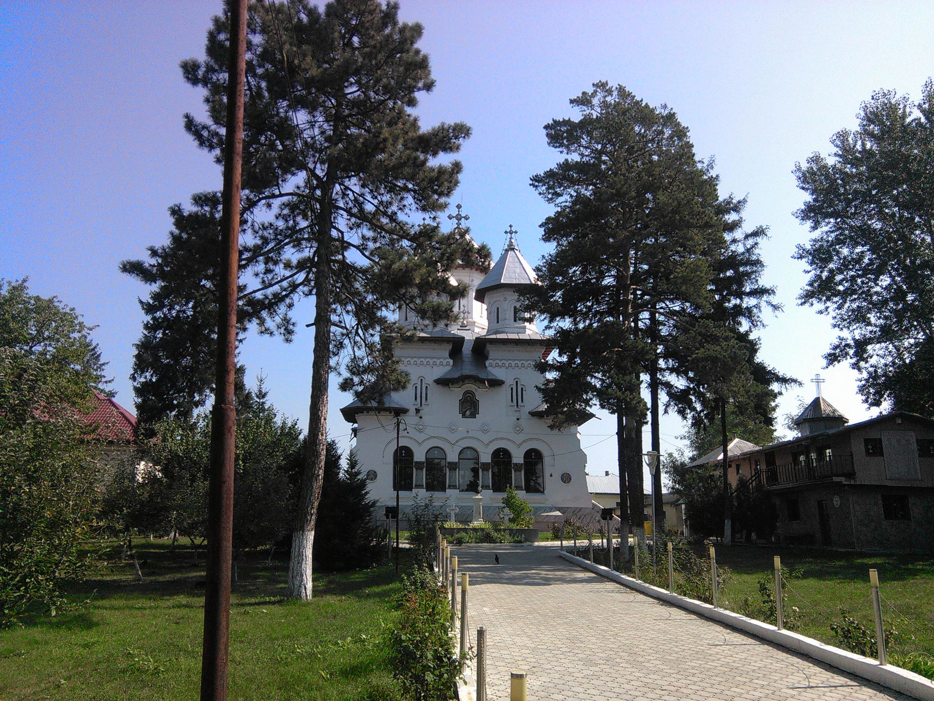 Biserica „Sfântul Ioan Botezătorul“ din Chitila