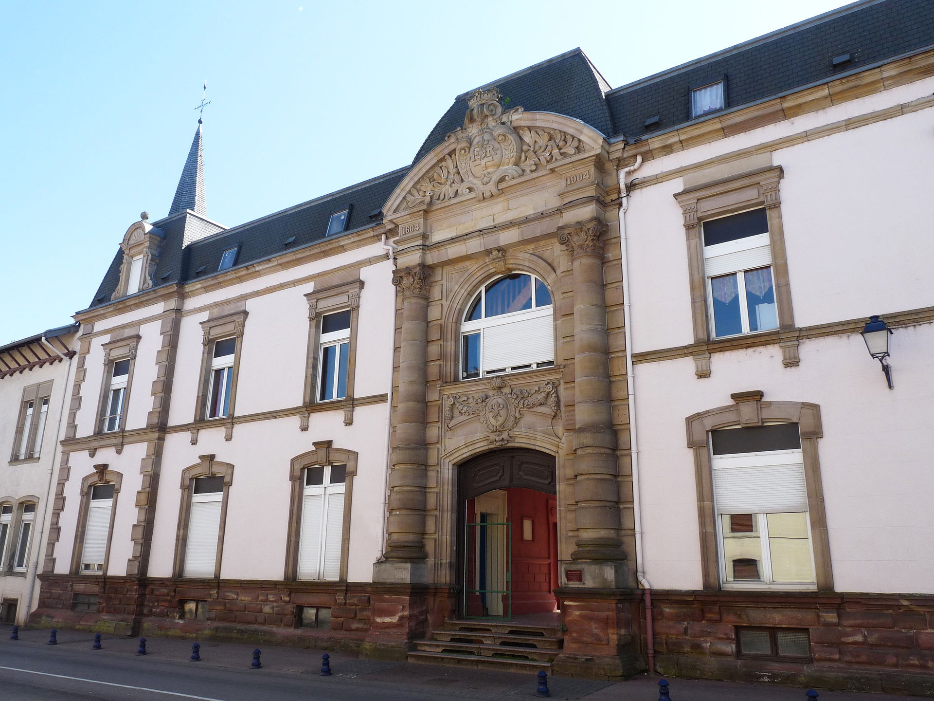 Rambervillers : ancien Hôtel-Dieu