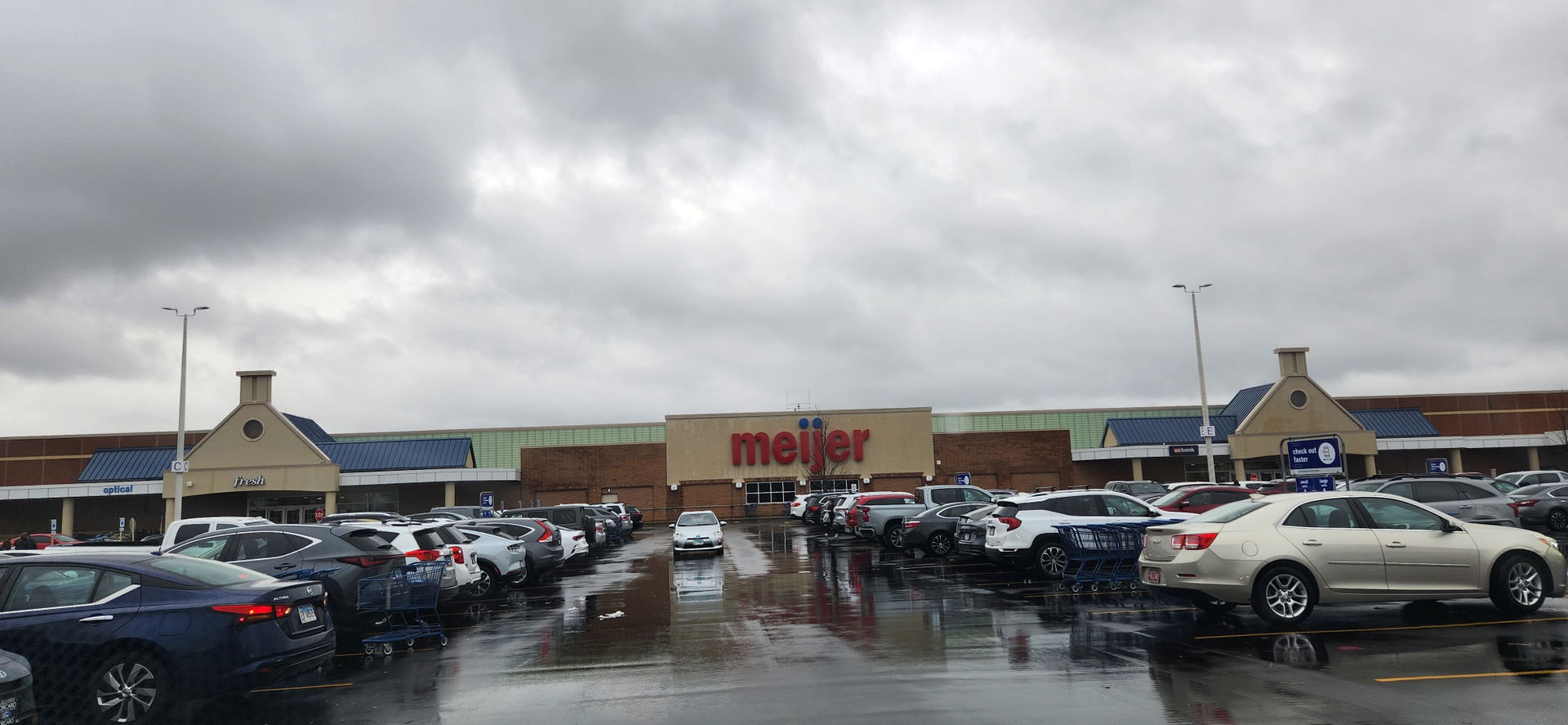The Meijer on Weber Road in Bolingbrook, Illinois.