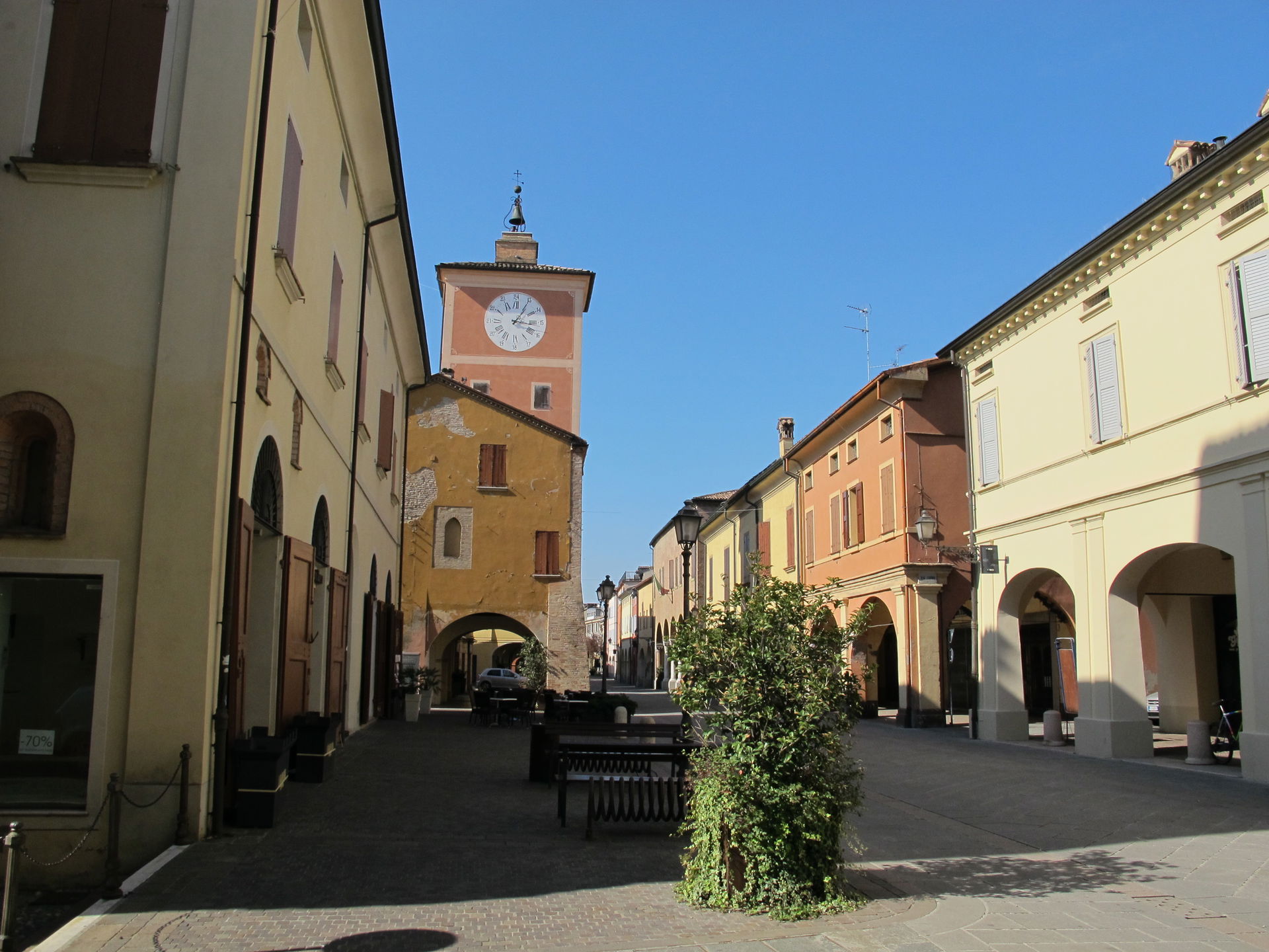 Rubiera, via emilia