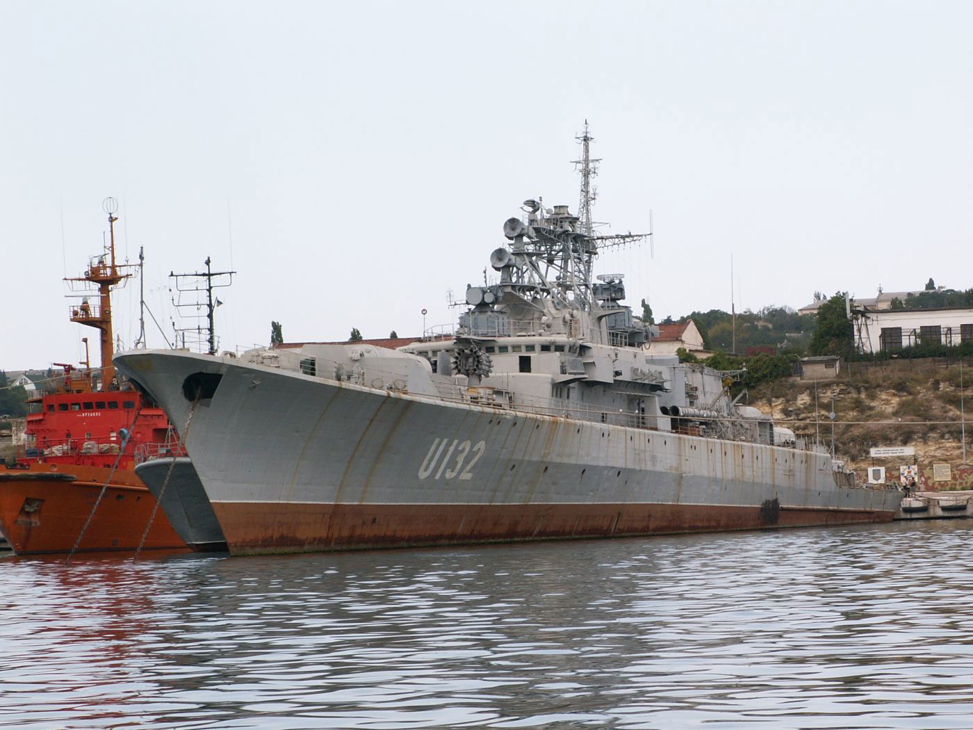 Ukrainian frigate «Sevastopol» laid up in the Northern Bay of S…
