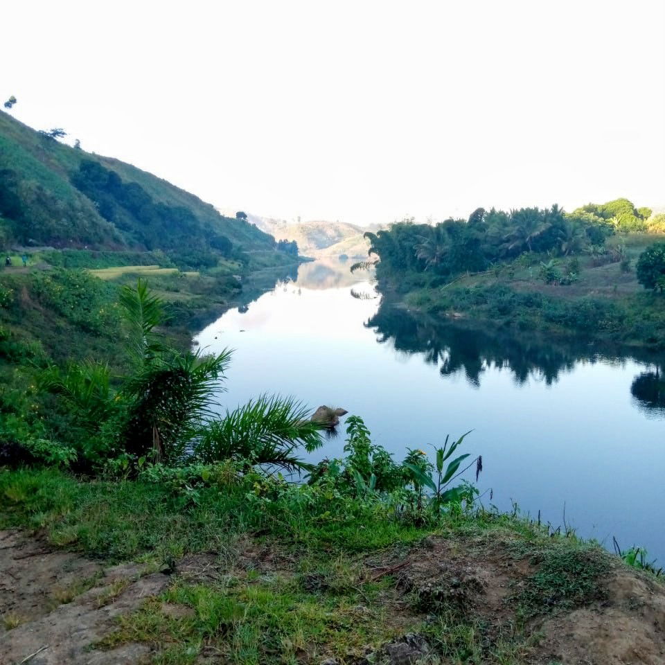 La rivière Sandrananta près d'Ikongo
