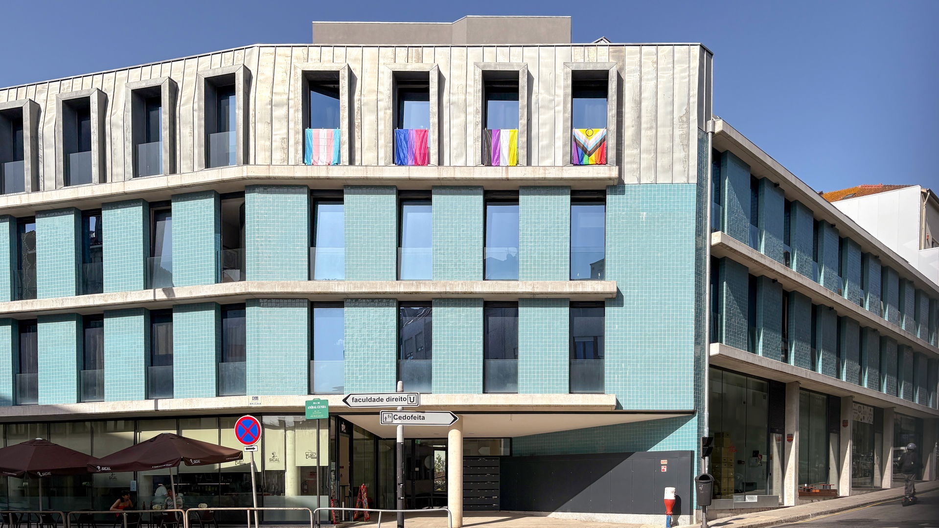 Porto’s evolving cityscape comes alive in this modernist buildi…
