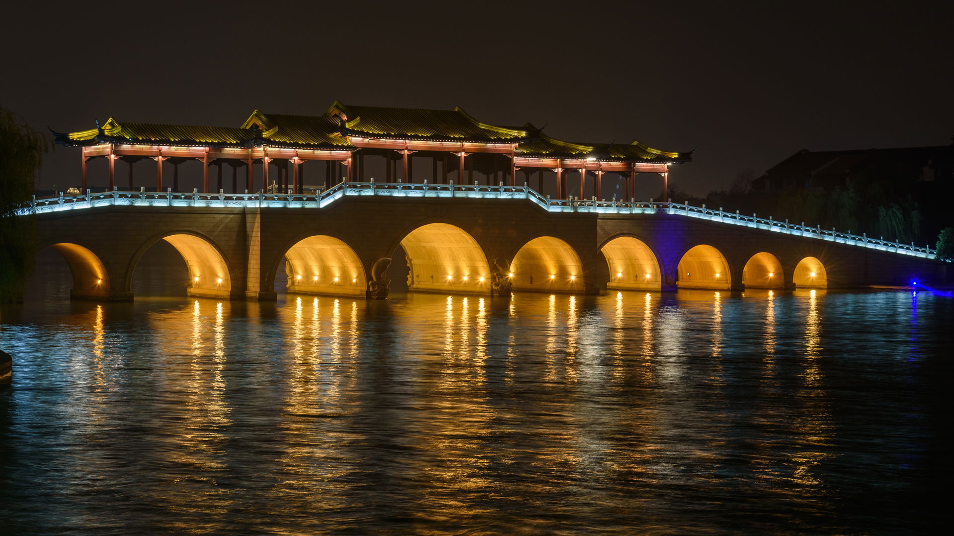 Lingyun Bridge, Jinji Lake, Suzhou, China.