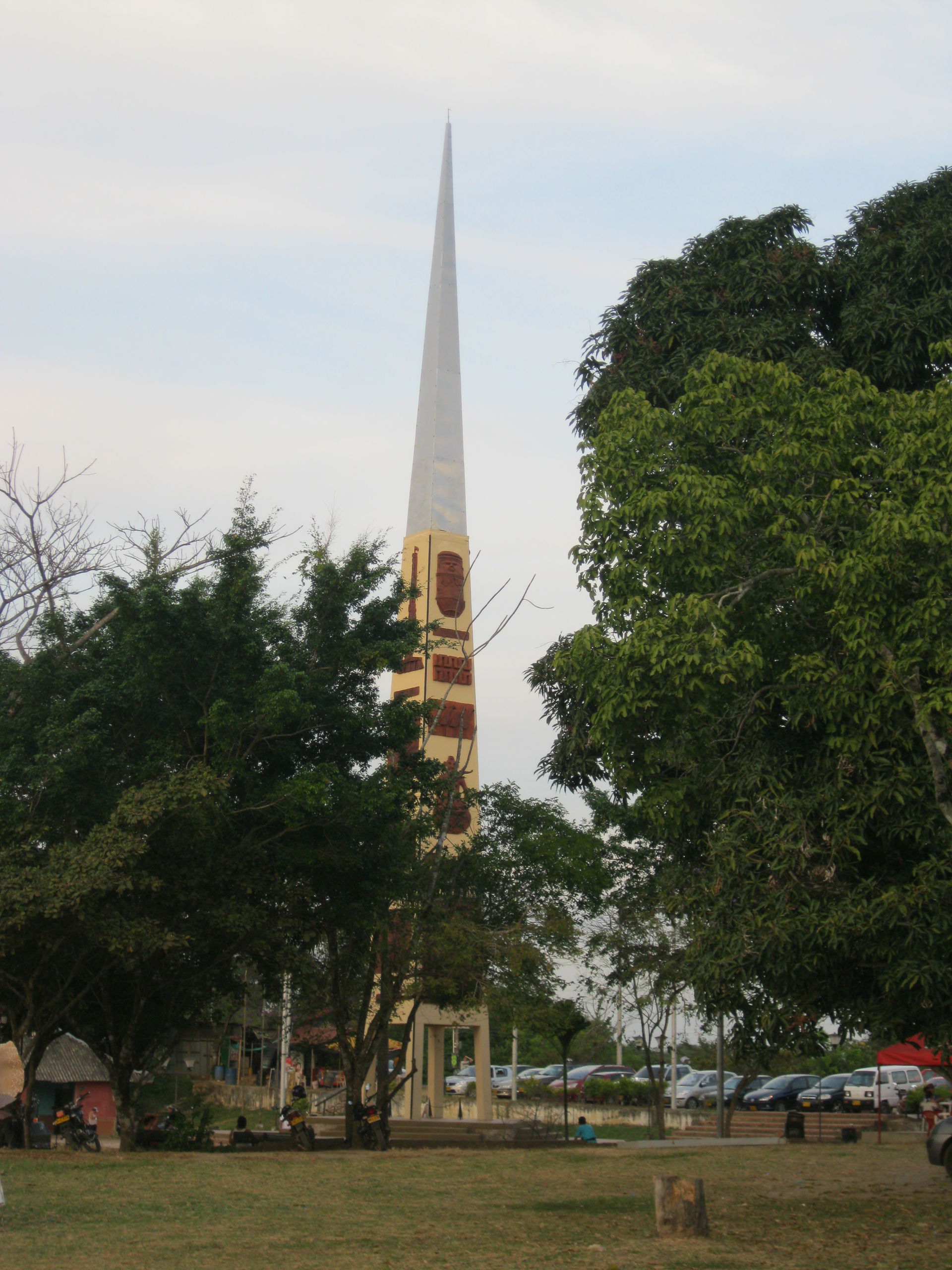 Monumento en el centro geográfico de Colombia