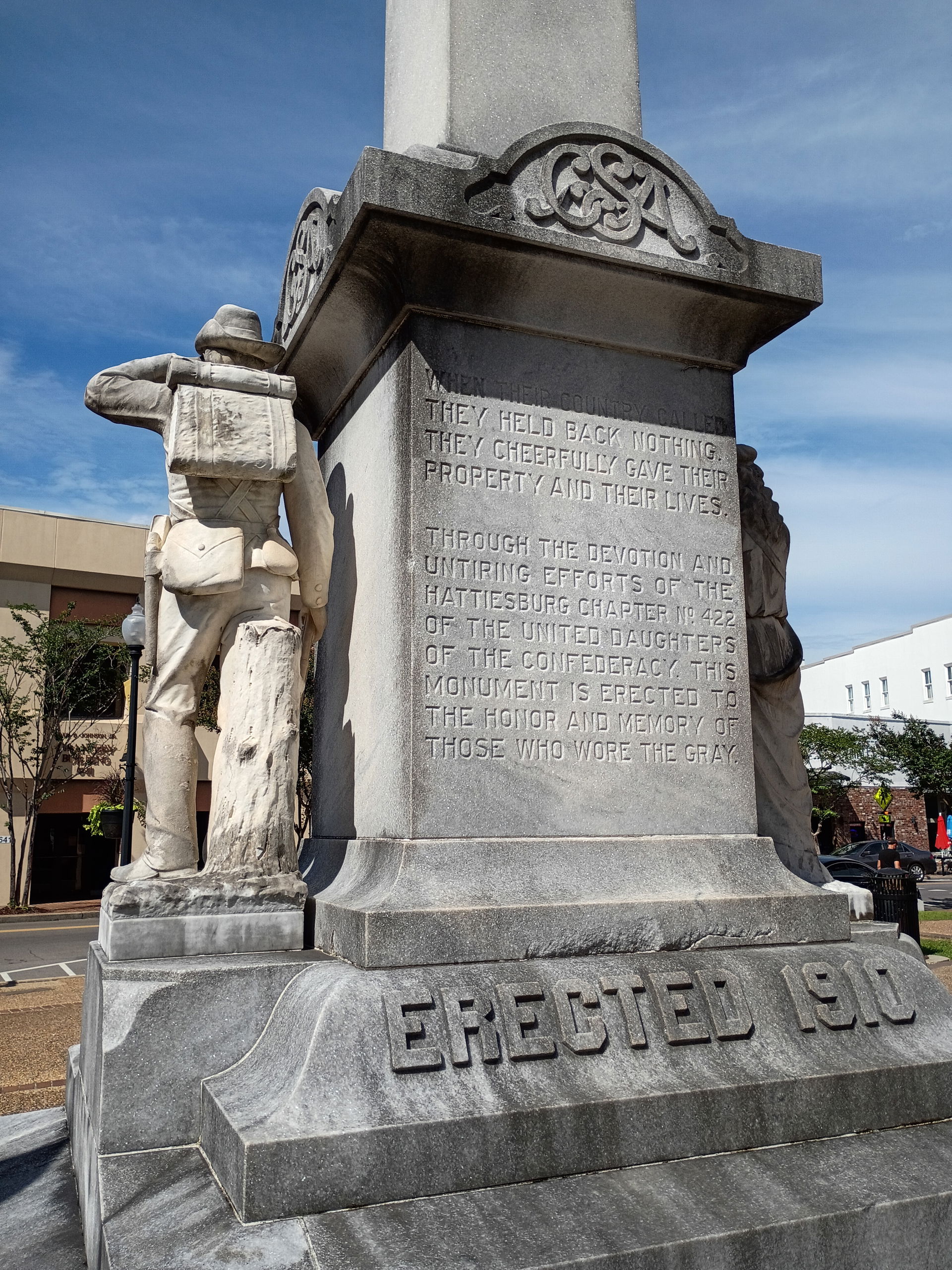 Confederate monument in Hattiesburg MS, erected 1910. Carved t…