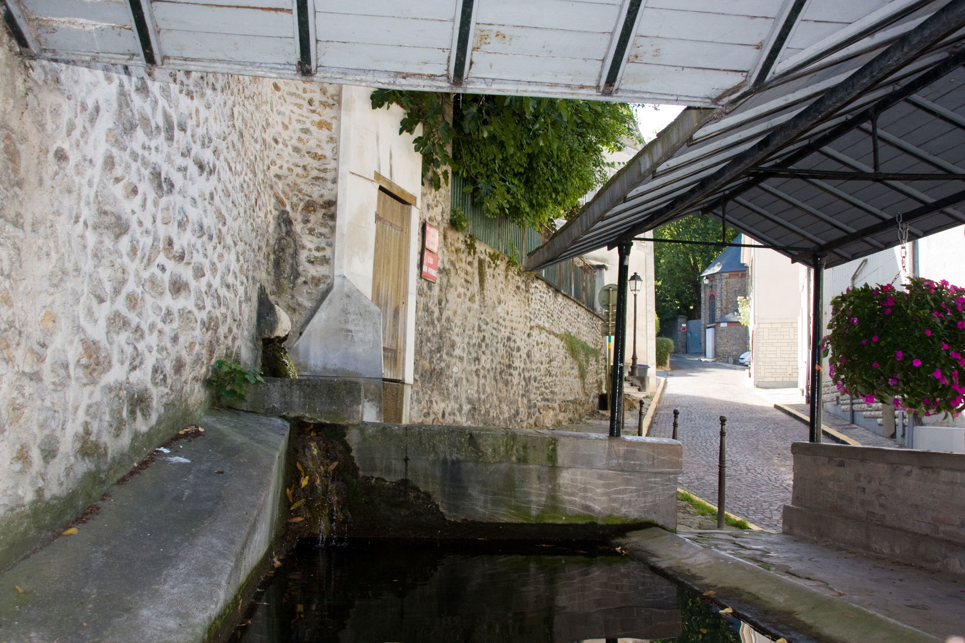 Le Lavoir de Viry-Chatillon, Viry-Chatillon, Essonne, France