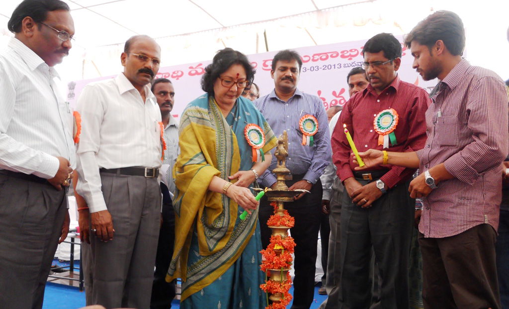 The Minister for Heavy Industries and Sugar, Andhra Pradesh, Sm…