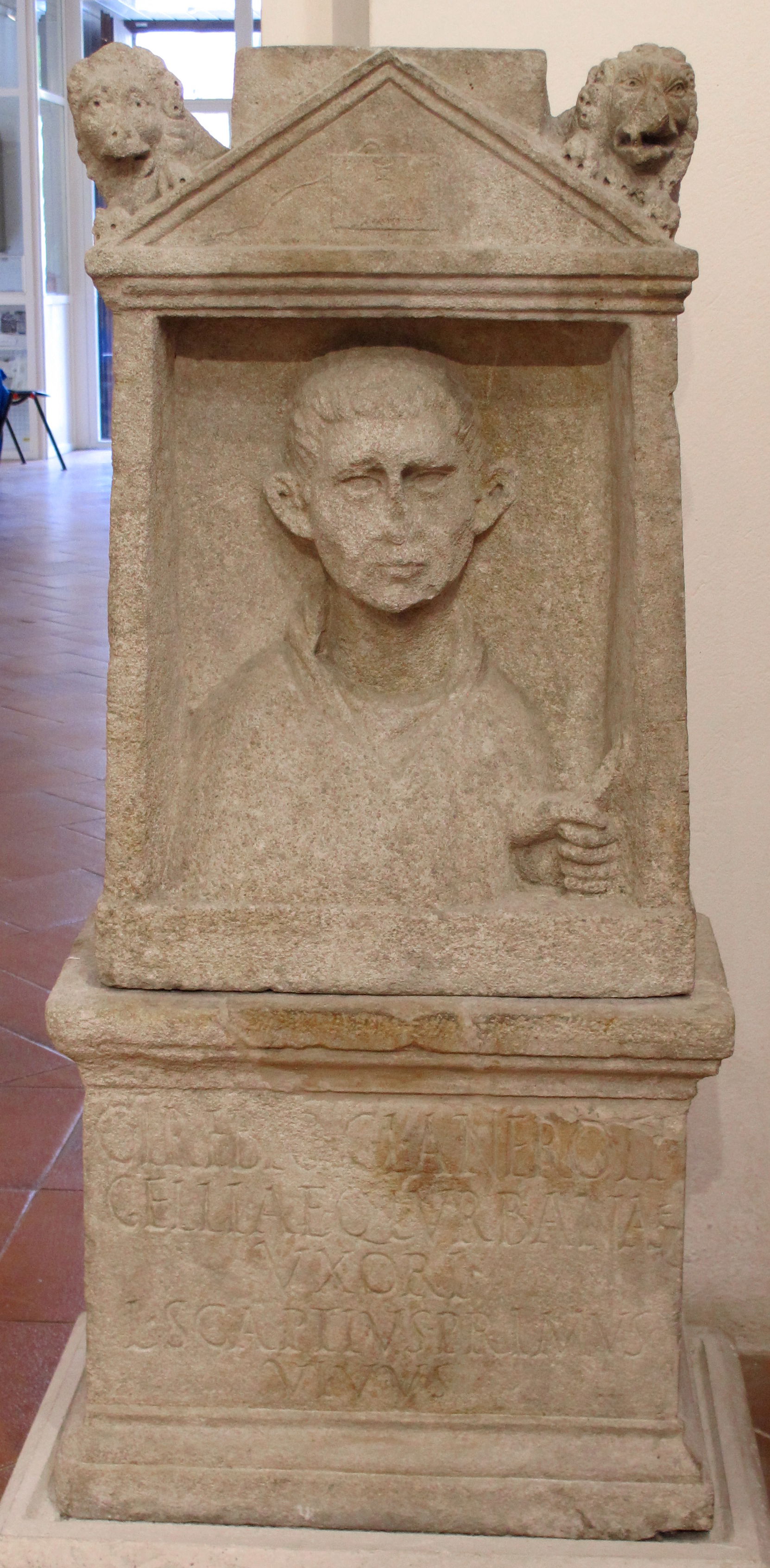 Civico Lapidario. AE 1999, 714 = SupIt-17-Fe, 23: C(aio) Trebio…