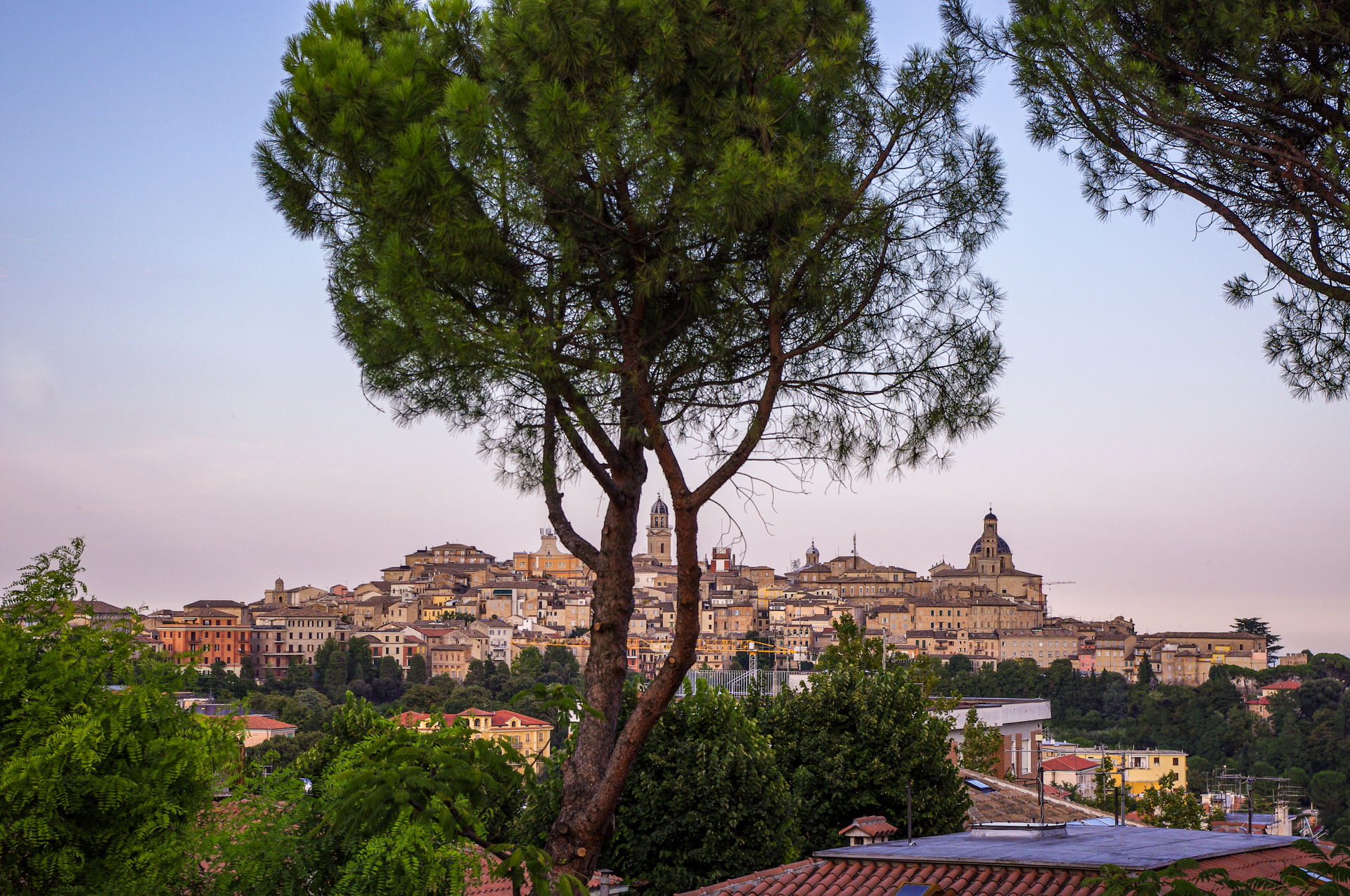This is a photo of a monument which is part of cultural heritag…