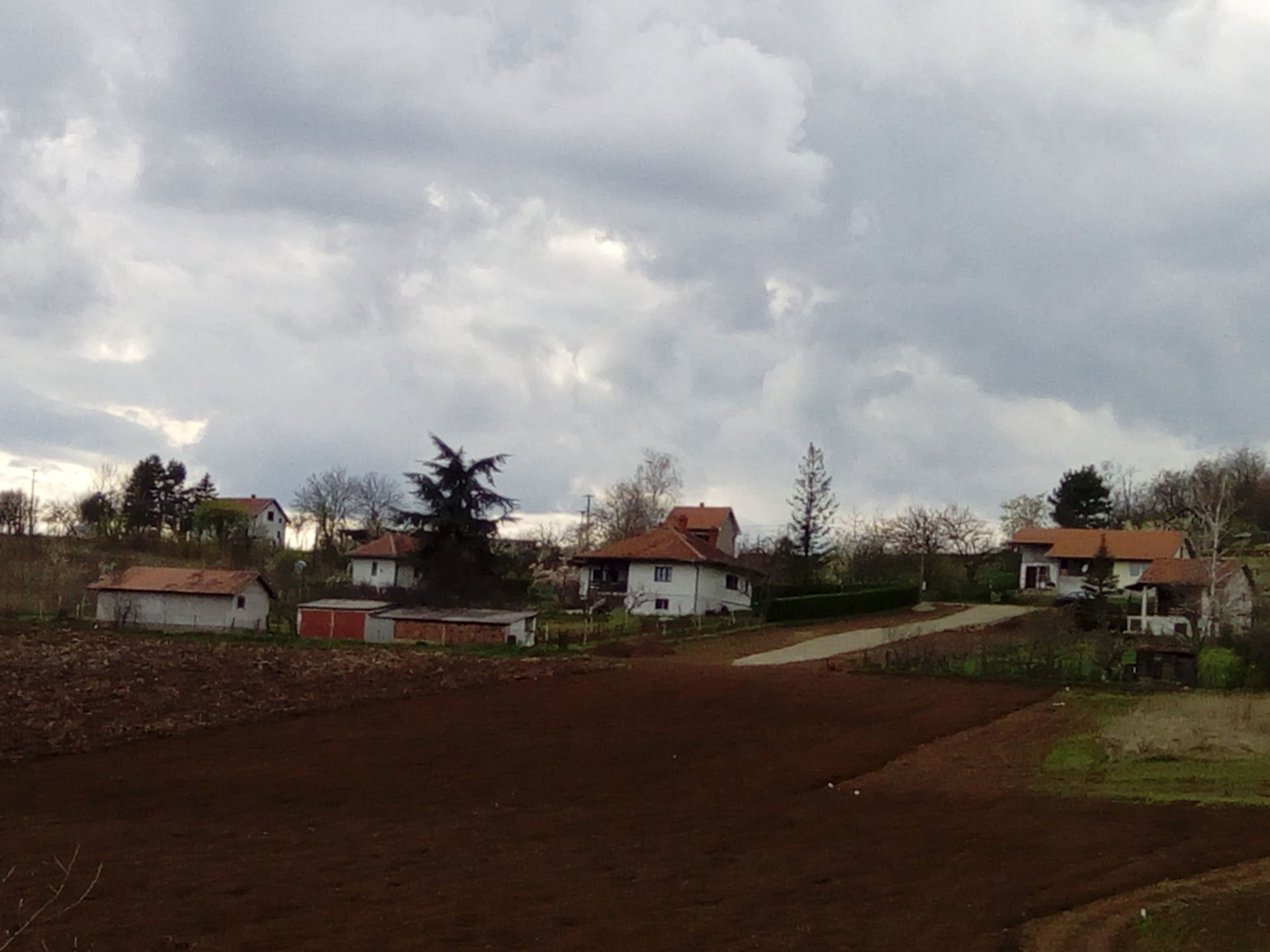 Pogled na selo Nikšić