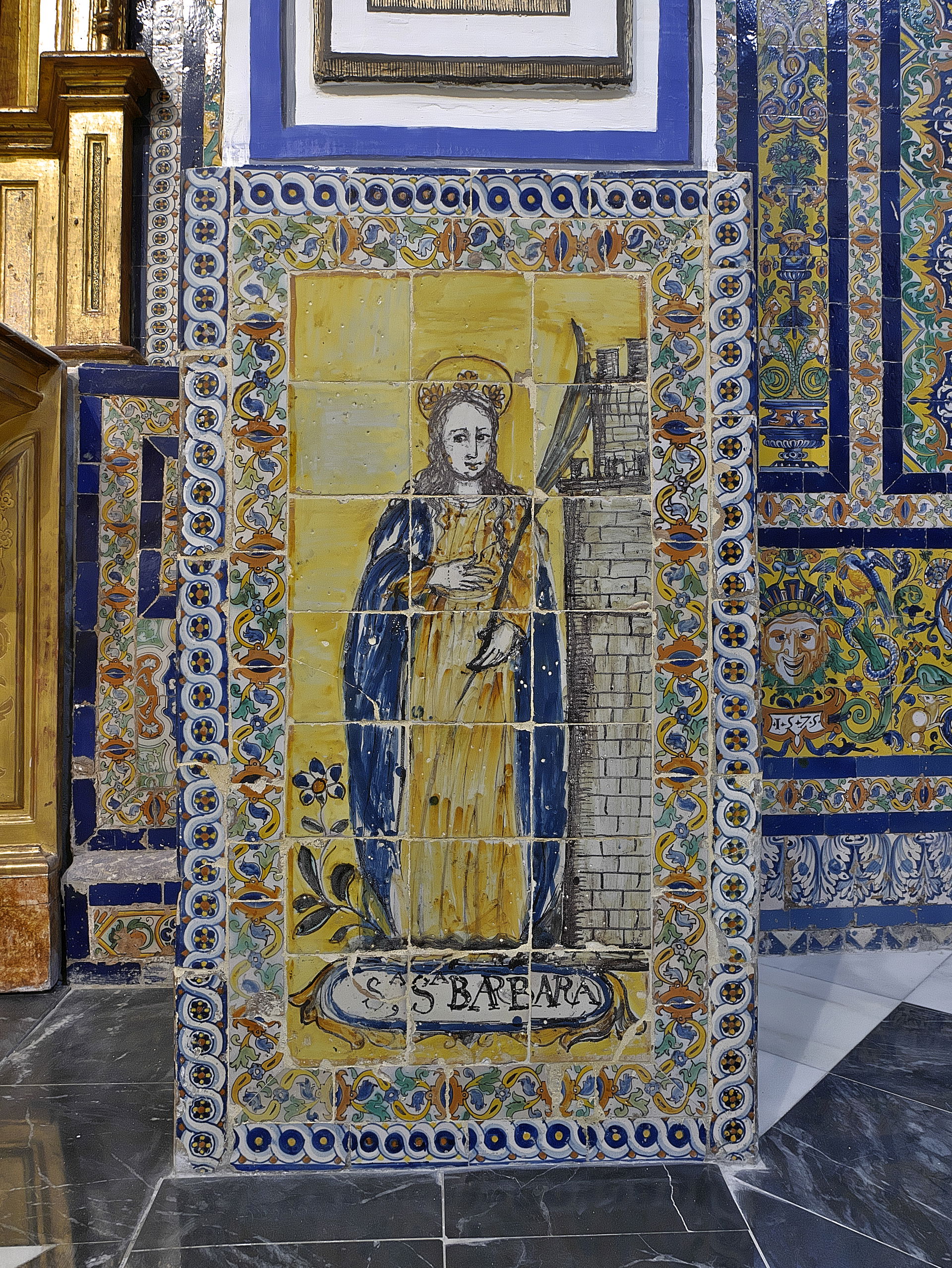 Iglesia del Real Monasterio de Santa Clara, Sevilla. Azulejo vi…