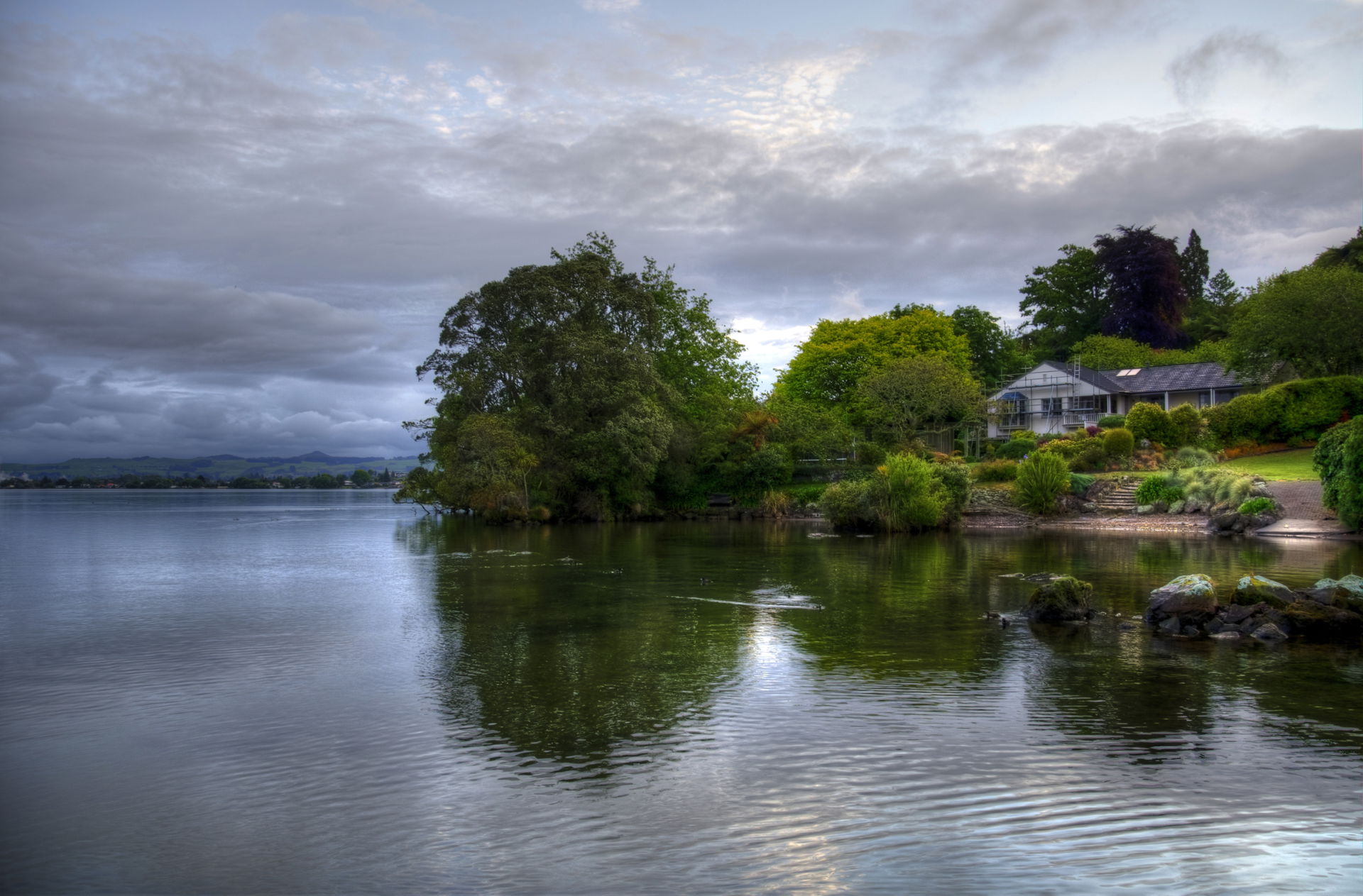 Koura Lodge in Rotorua, NZ