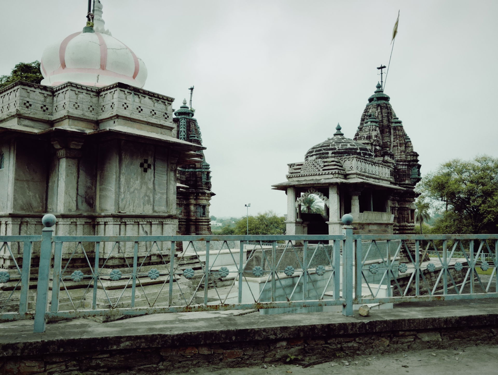 Hazareshwar Mahadev temple Dungarpur