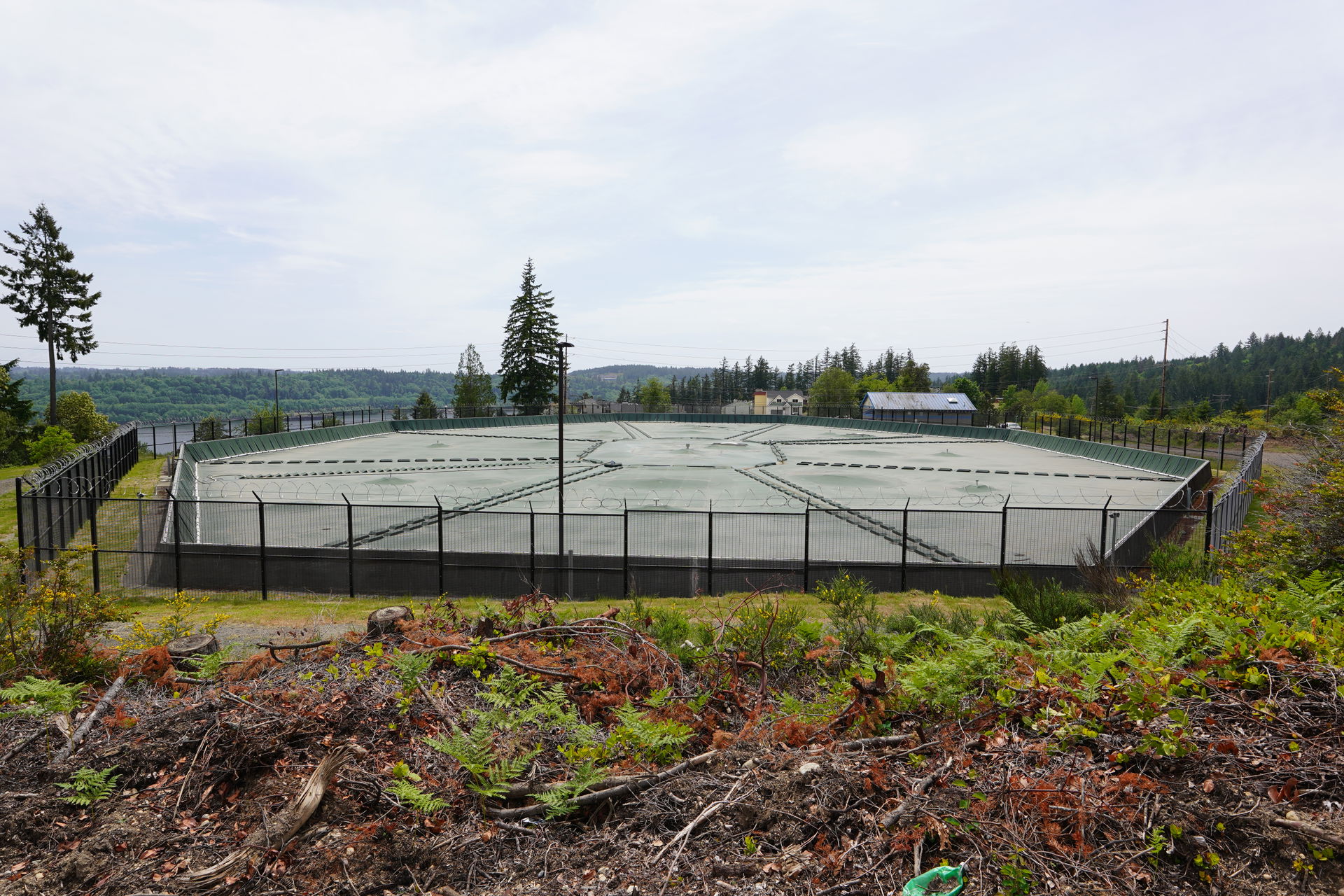 The photograph shows the Number Four Dam in Bremerton, Washingt…
