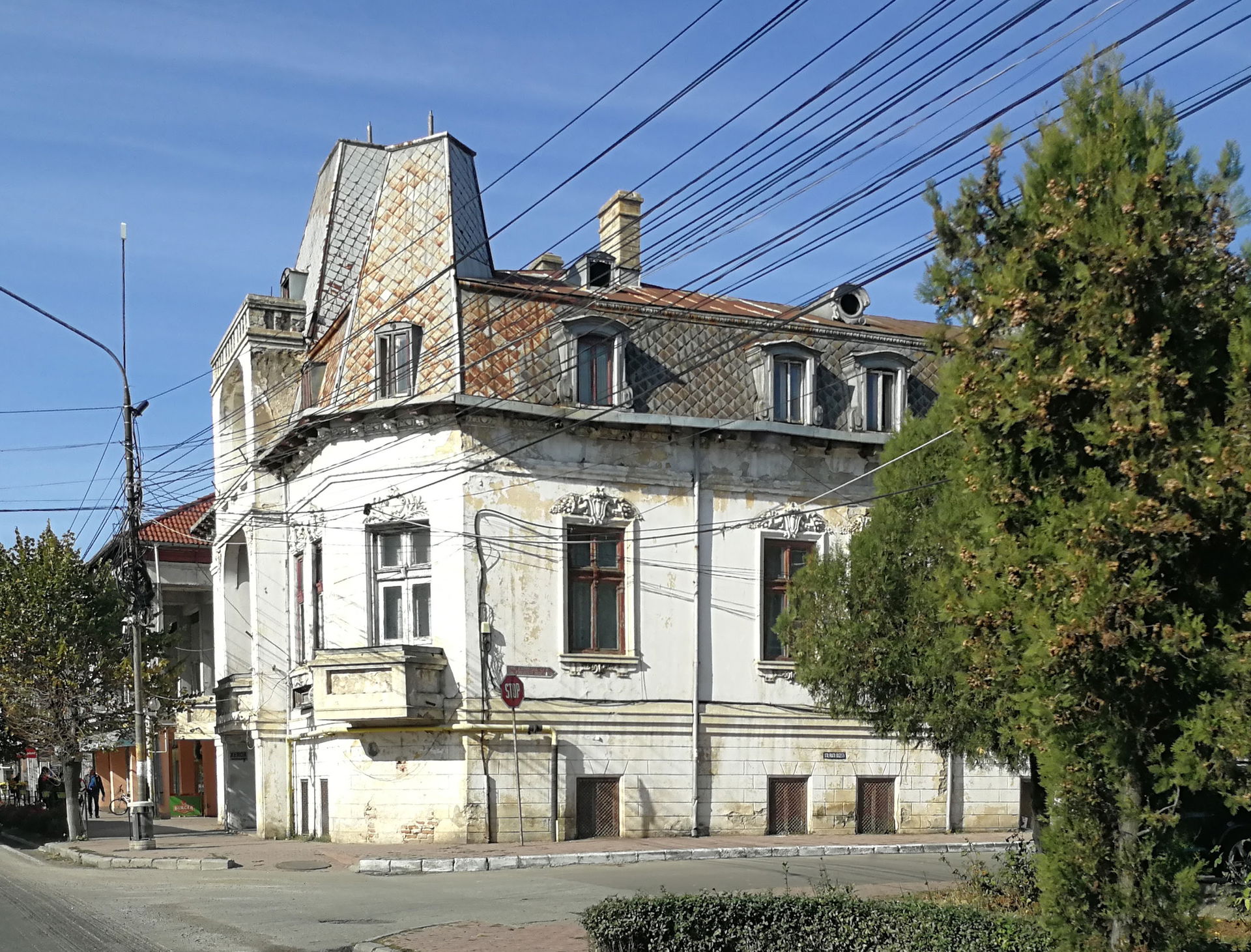 Former library in Balș, Olt County, Romania