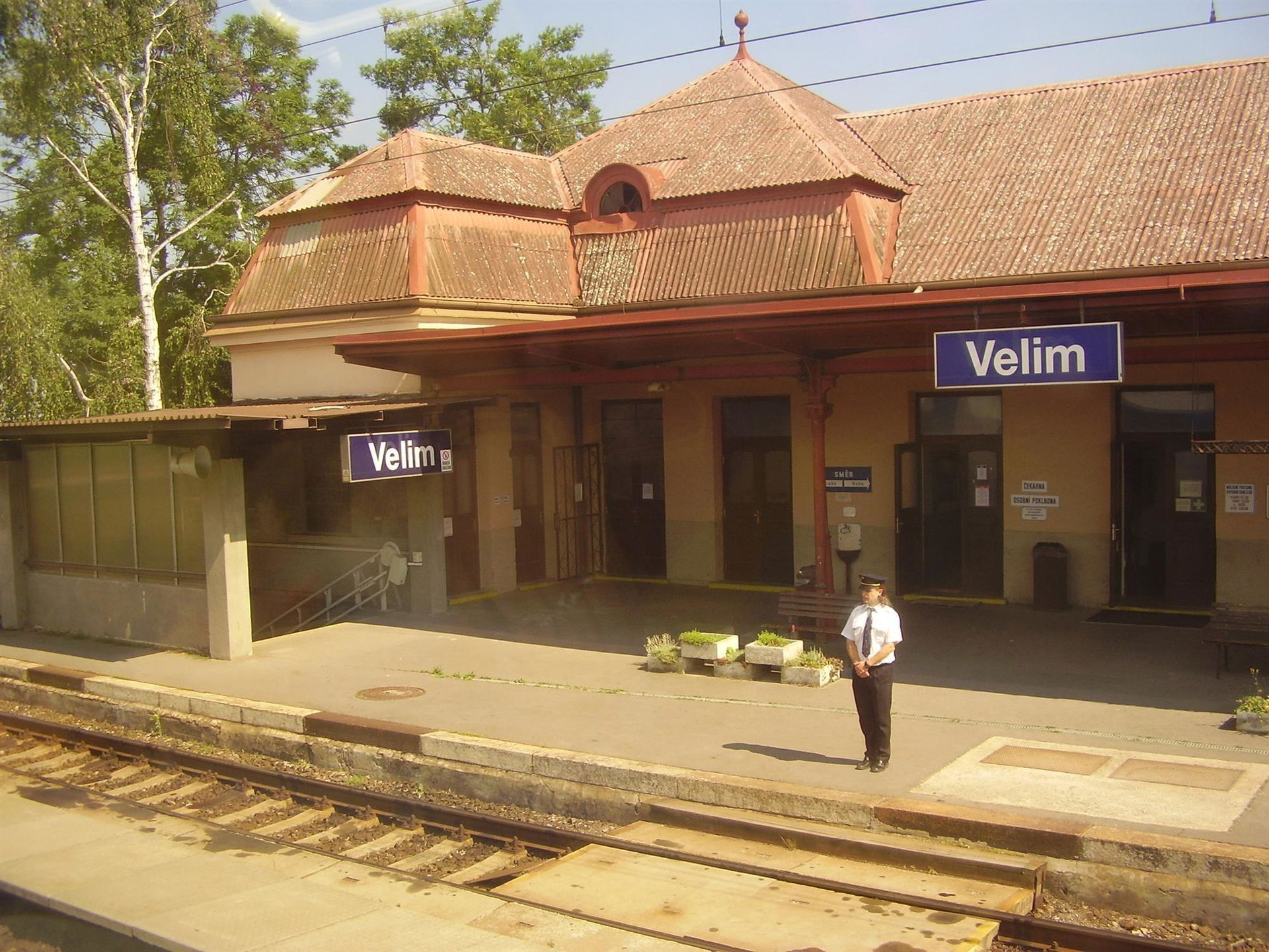 Train station Velim on track 011, Central Bohemian Region