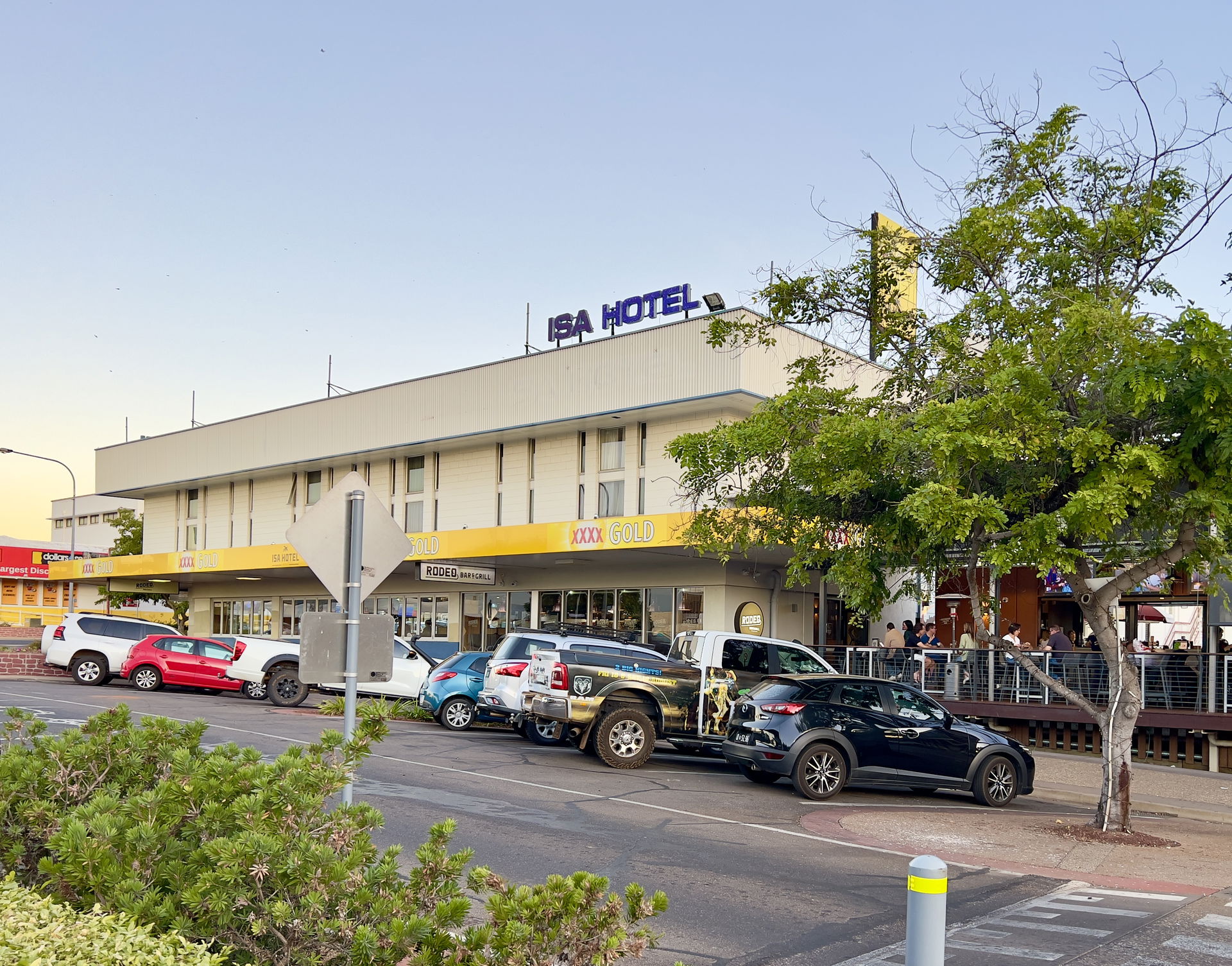 Isa Hotel, Mount Isa, Queensland, 2023