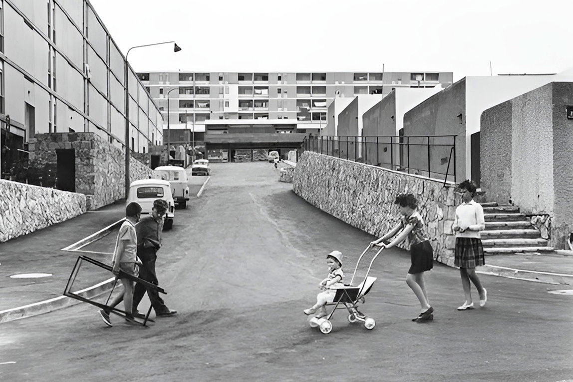 Name: KarmielDescription: Becharmiel street