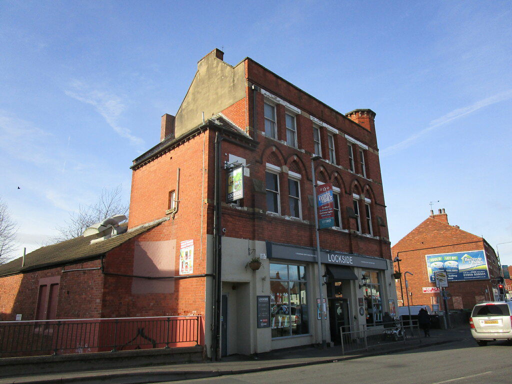 Lockside, Worksop