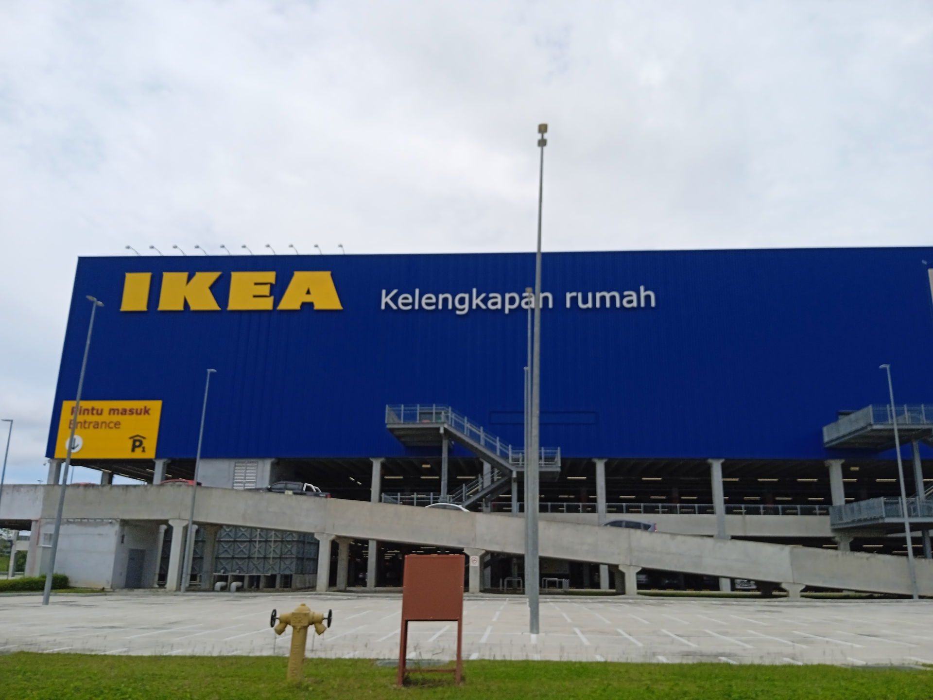 IKEA Batu Kawan, di Batu Kawan, Pulau Pinang
