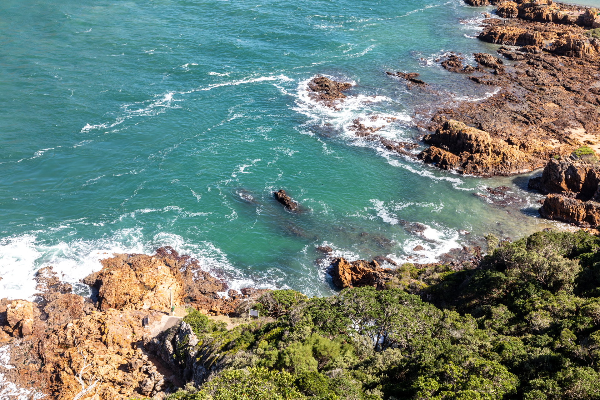 View of the coast from East Head Viewpoint, Knysna, Western Cap…