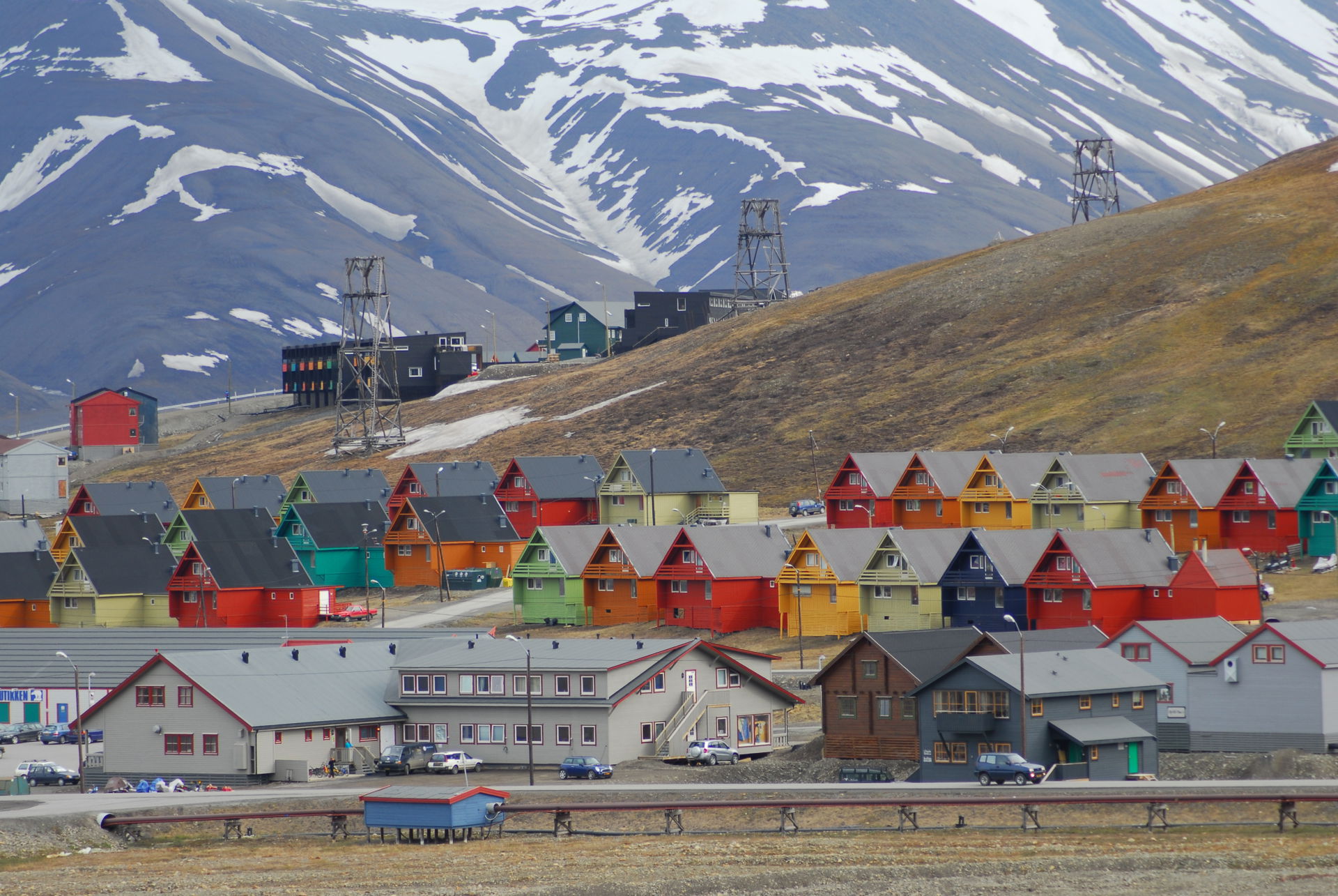 Rows of multicoloured homes in the town of Longyearbyen, Svalba…