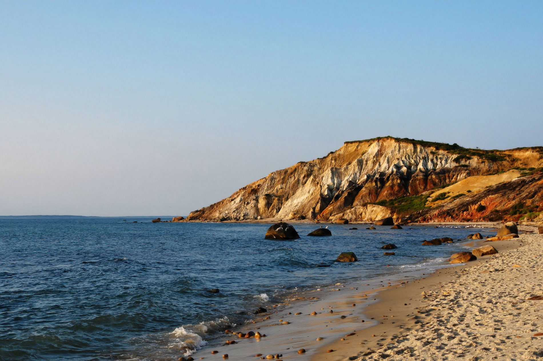 Gay Head Cliffs - Aquinnah - Martha's Vineyard - Massachusetts …