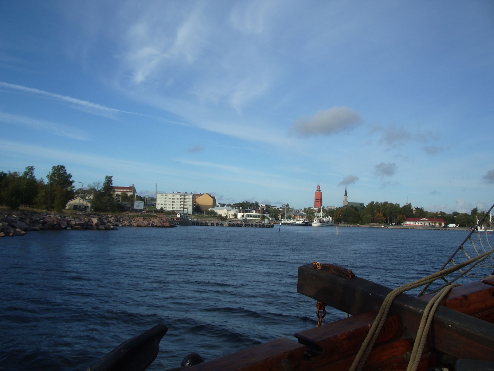 Galeasen Albanus anlöper Hangö hamn, oktober 2005.