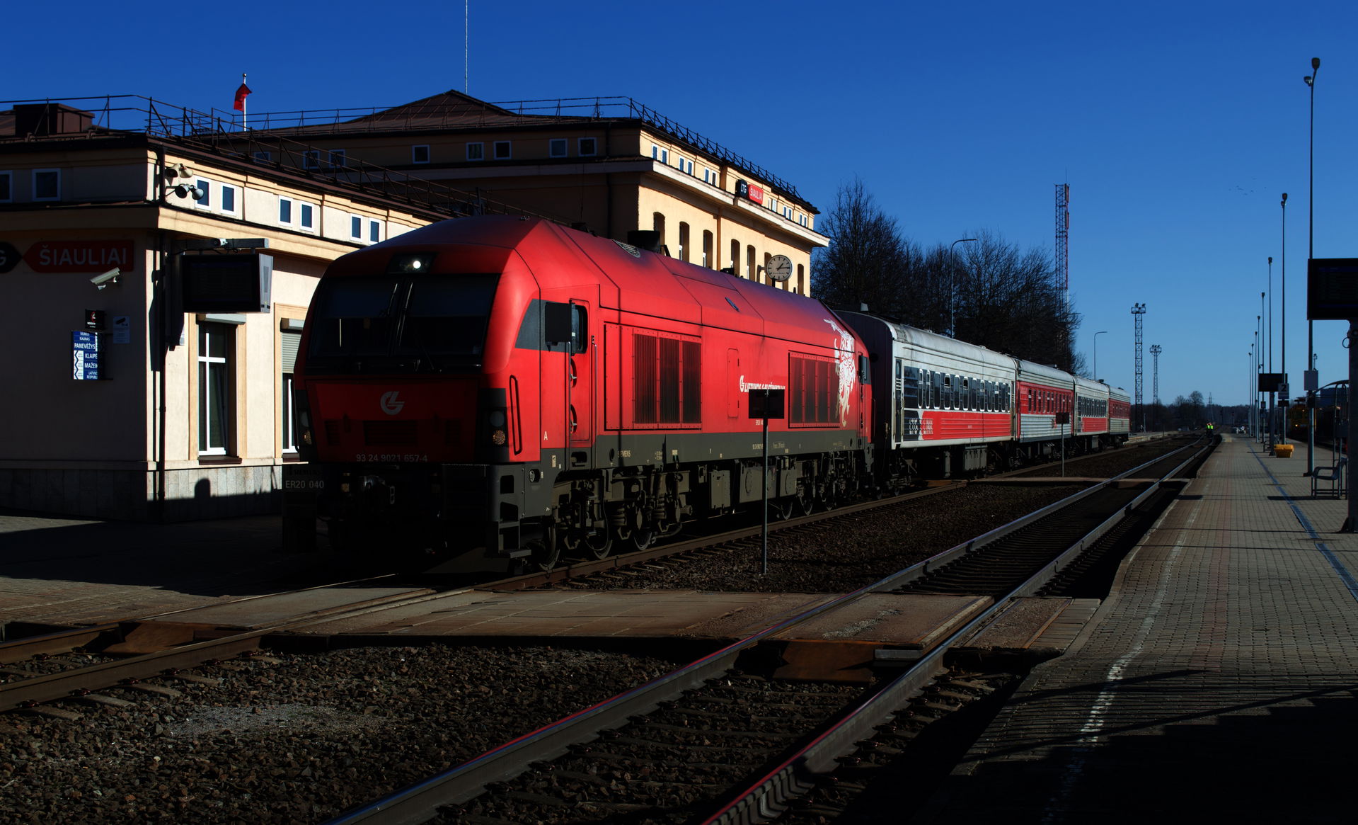 ER20-040 at the end of its journey - train 781, 10:44 Vilnius t…