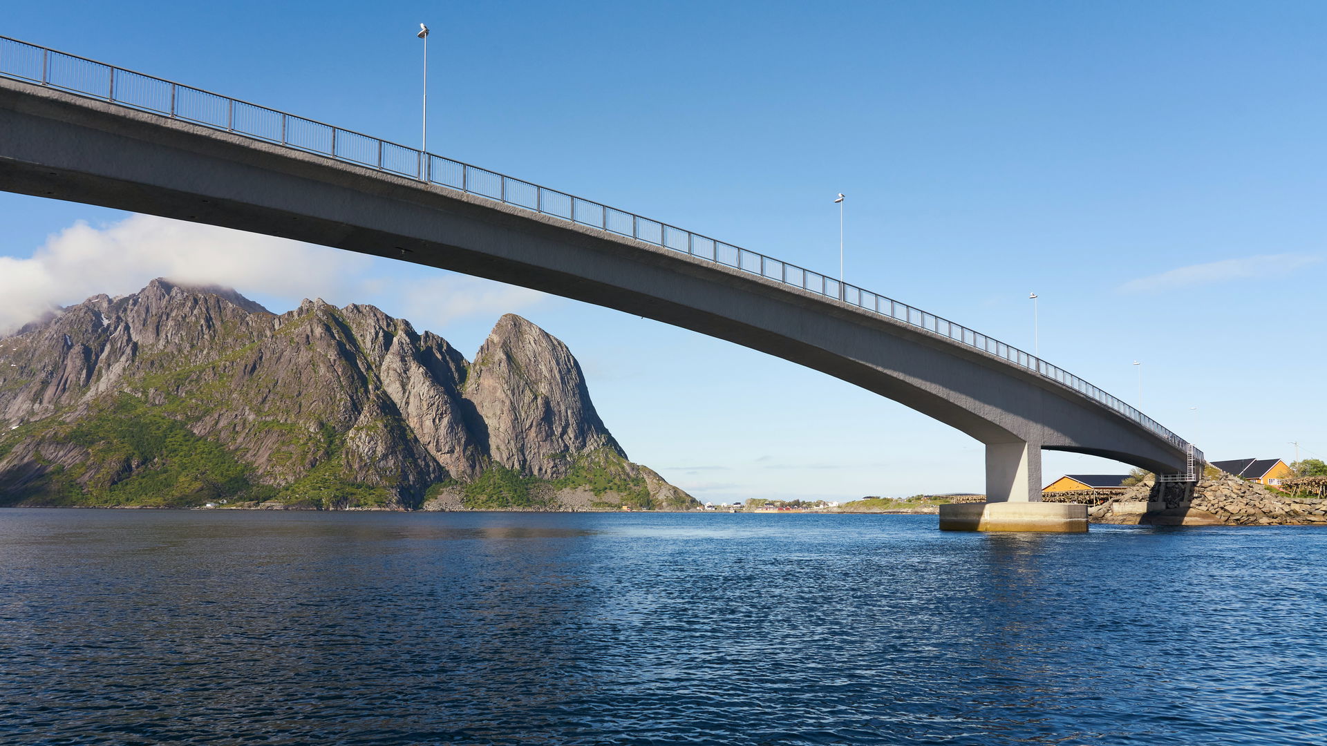Bridge connecting Sakrisoya & Andoya (two small islands in …