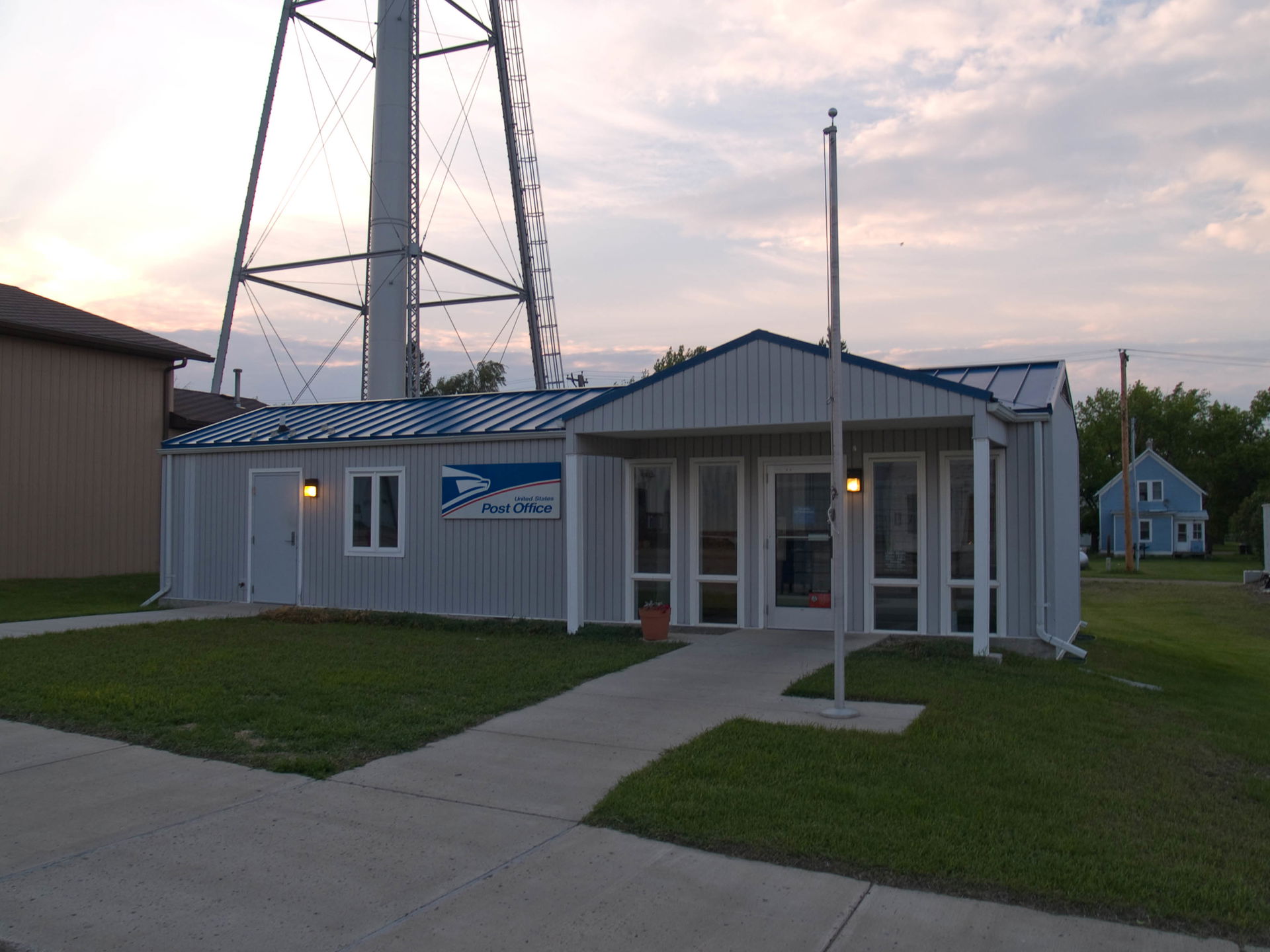 Post office in Hazelton, North Dakota