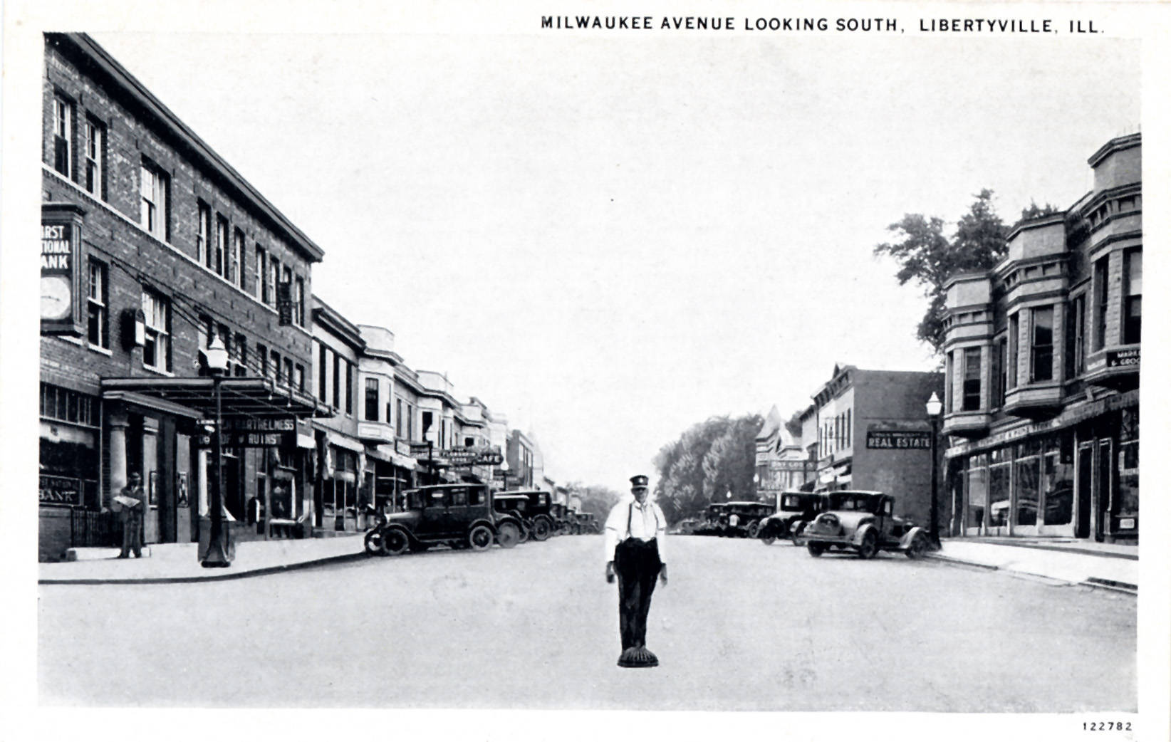 Milwaukee Avenue looking south