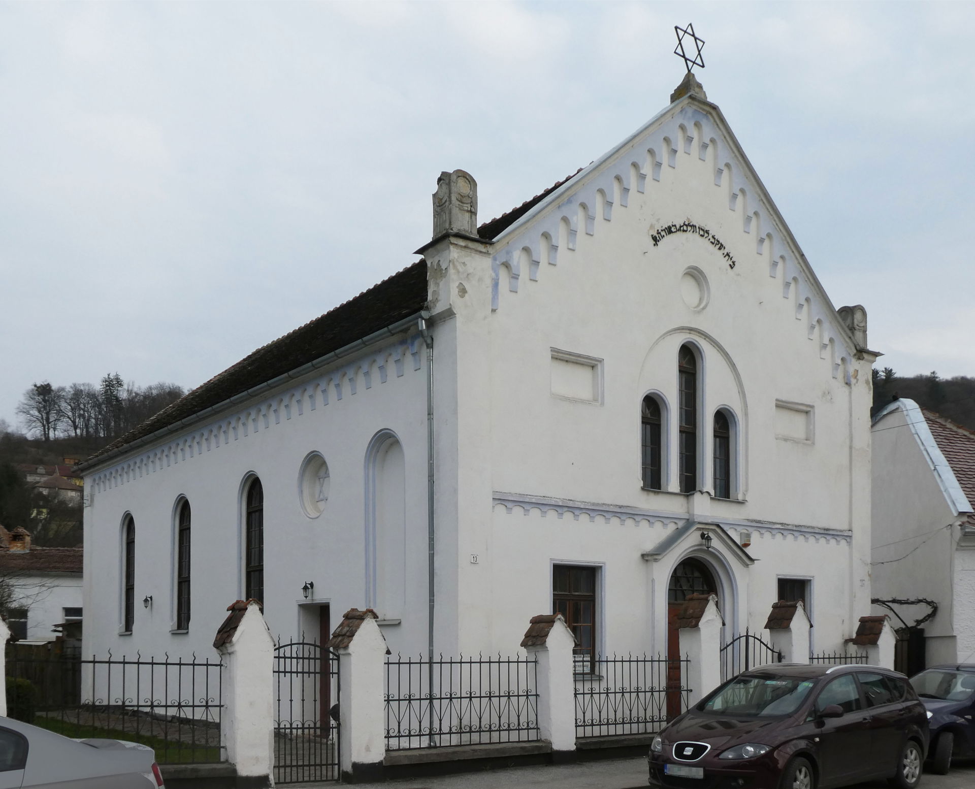 Schäßburg (RO), Synagoge von Norden gesehen.