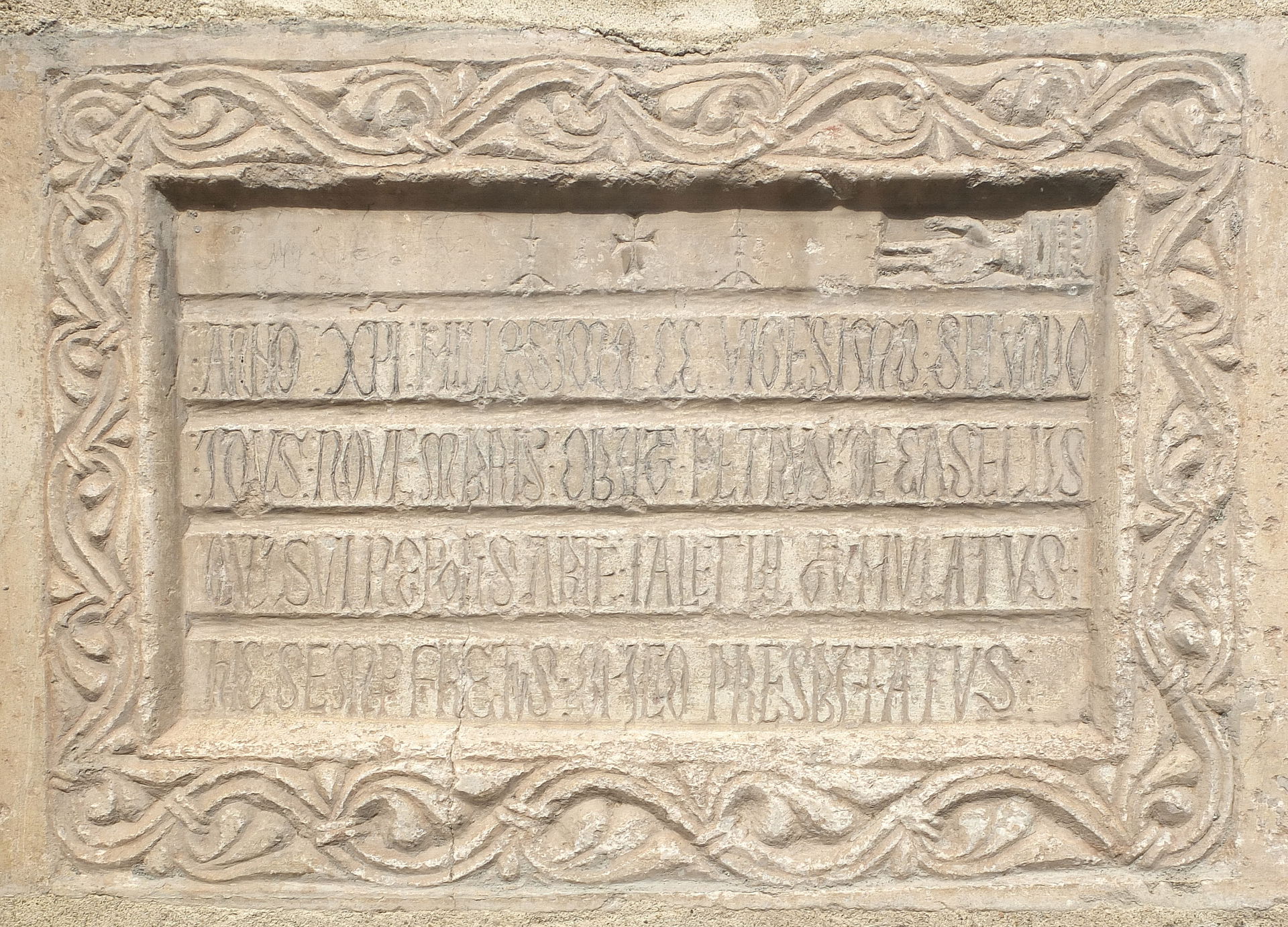 Funerary inscription for Pierre de Casellès (+ 1220) at the por…