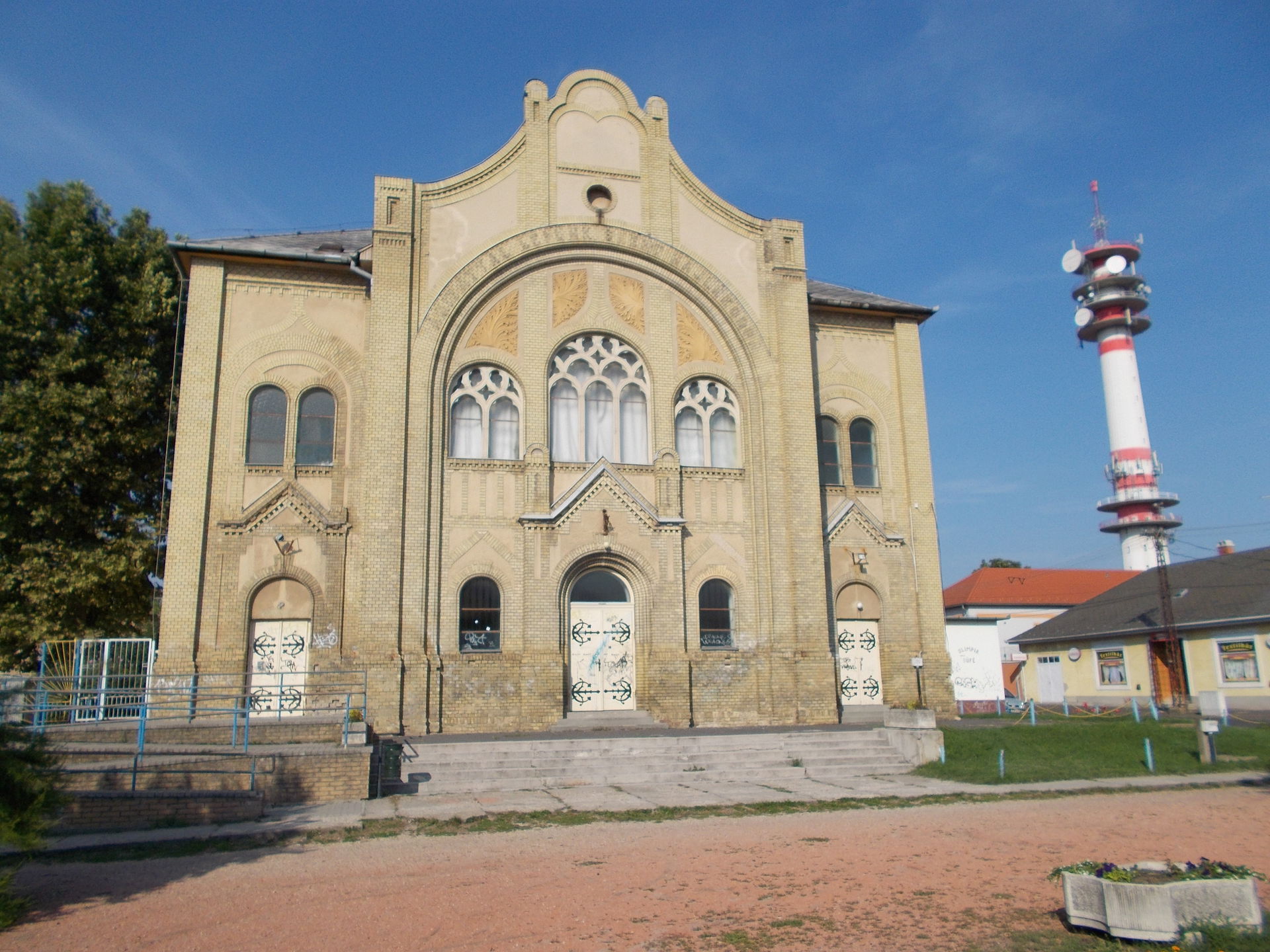 Former synagogue. Listed ID -1499 . - Damjanich St., Cegléd, P…