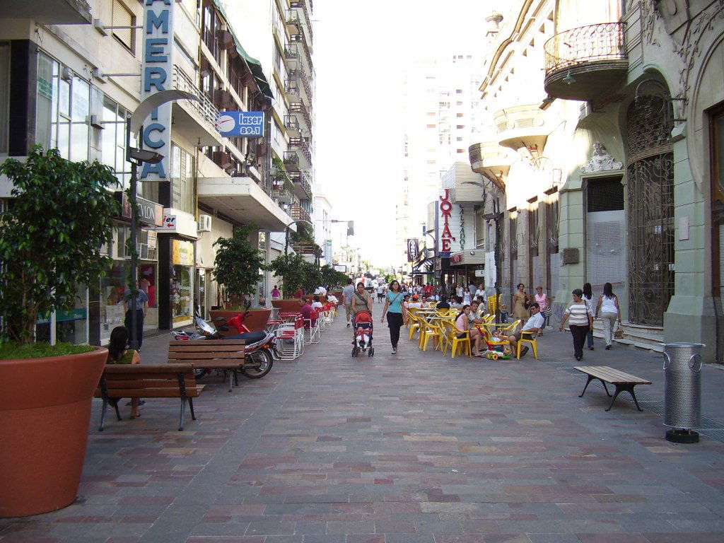 San Nicolás Street. Pergamino, Buenos Aires Province, Argentina.