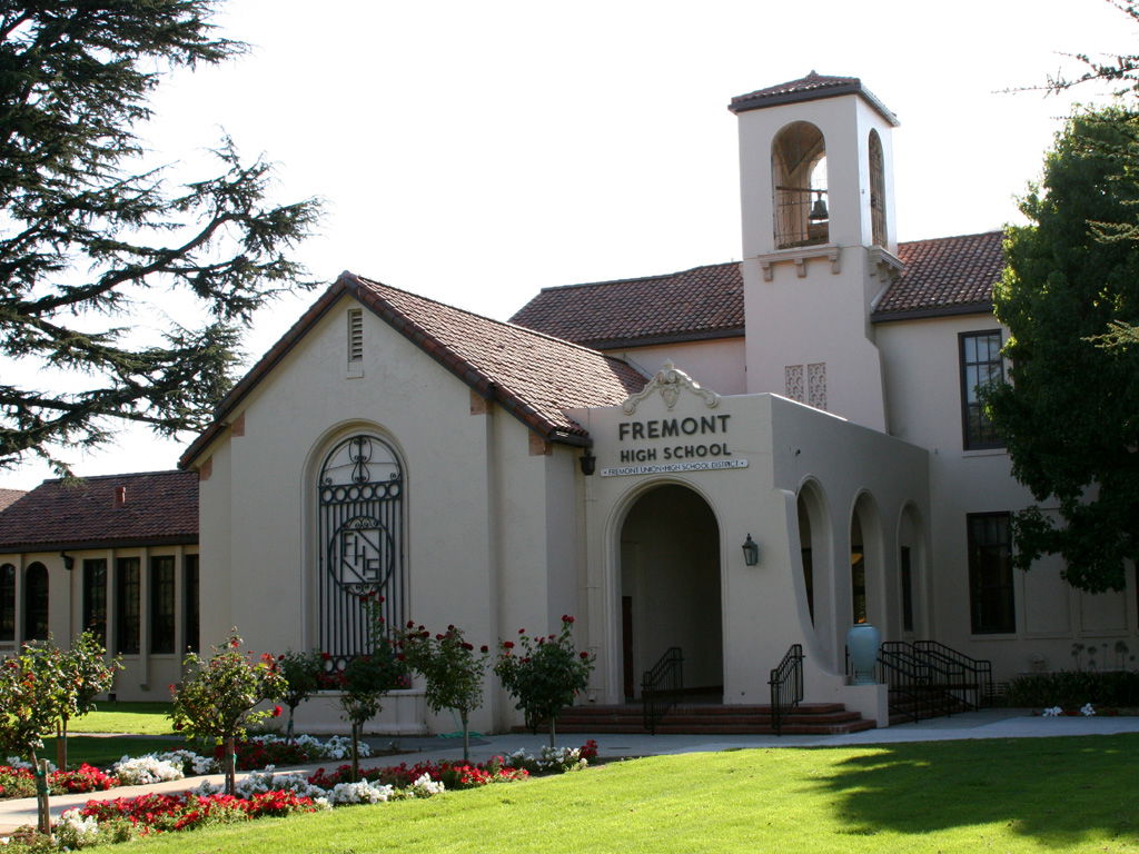 Fremont High School (San Jose, California) entrance.
Photograph…