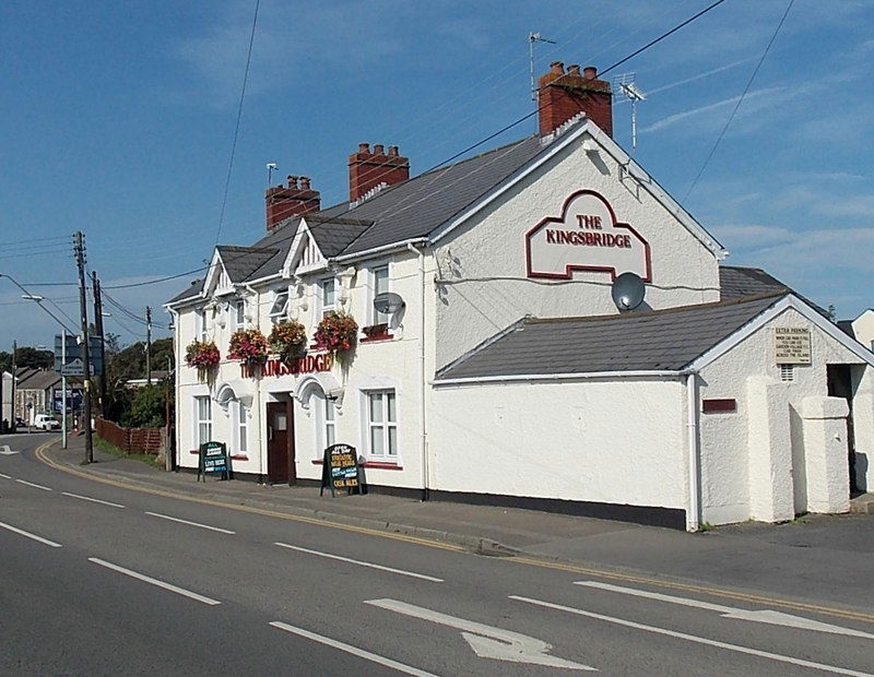 The Kingsbridge in Kingsbridge. Pub viewed across the B4620 Lou…