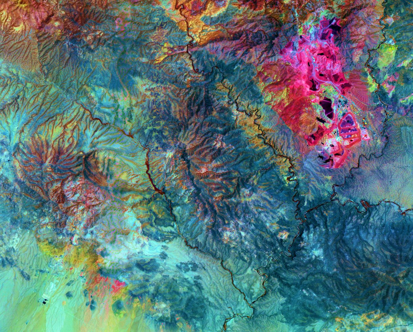 The Morenci open-pit copper mine in southeast Arizona is North …