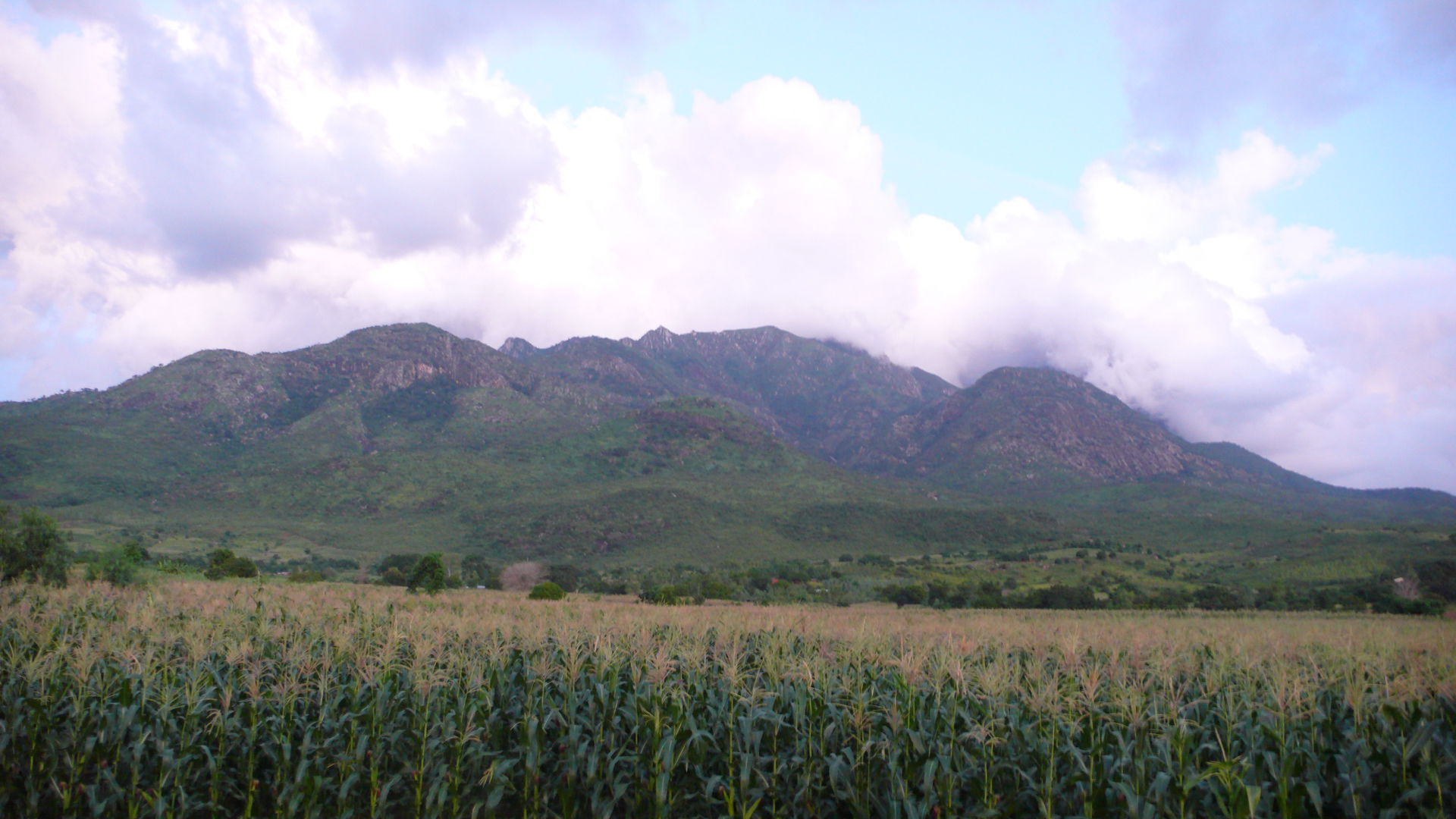 One view of Mulanje when you are at Phalombe
