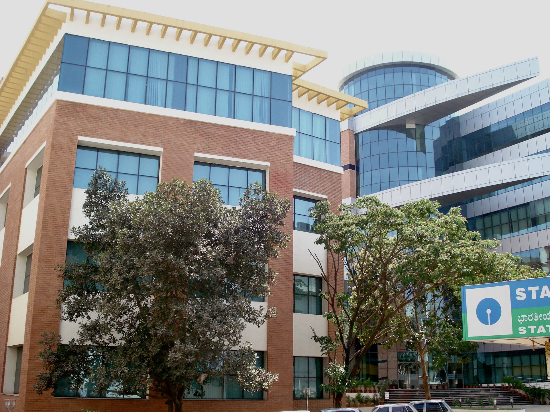 Manipal Institute of Technology Academic Building, Manipal Univ…