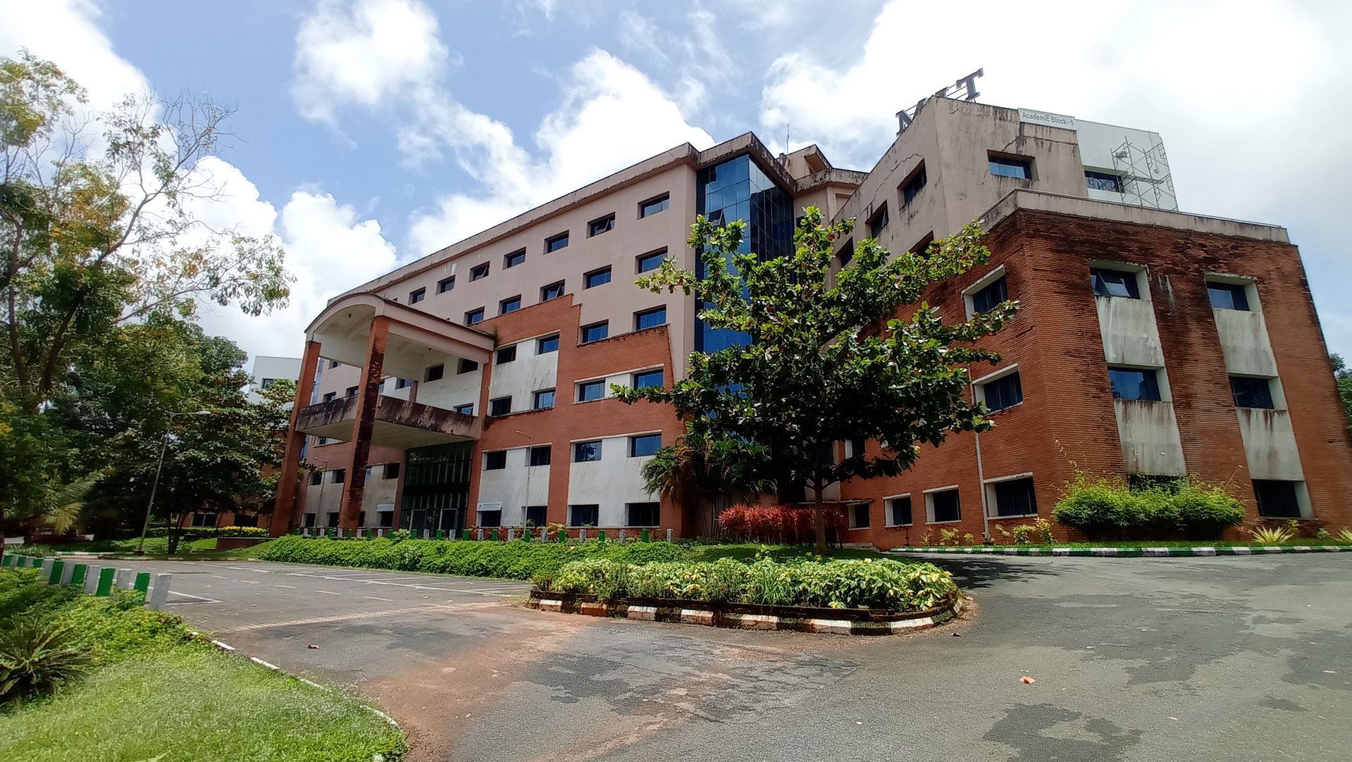 Academic Block 5 of the Manipal Institute of Technology, Manipal