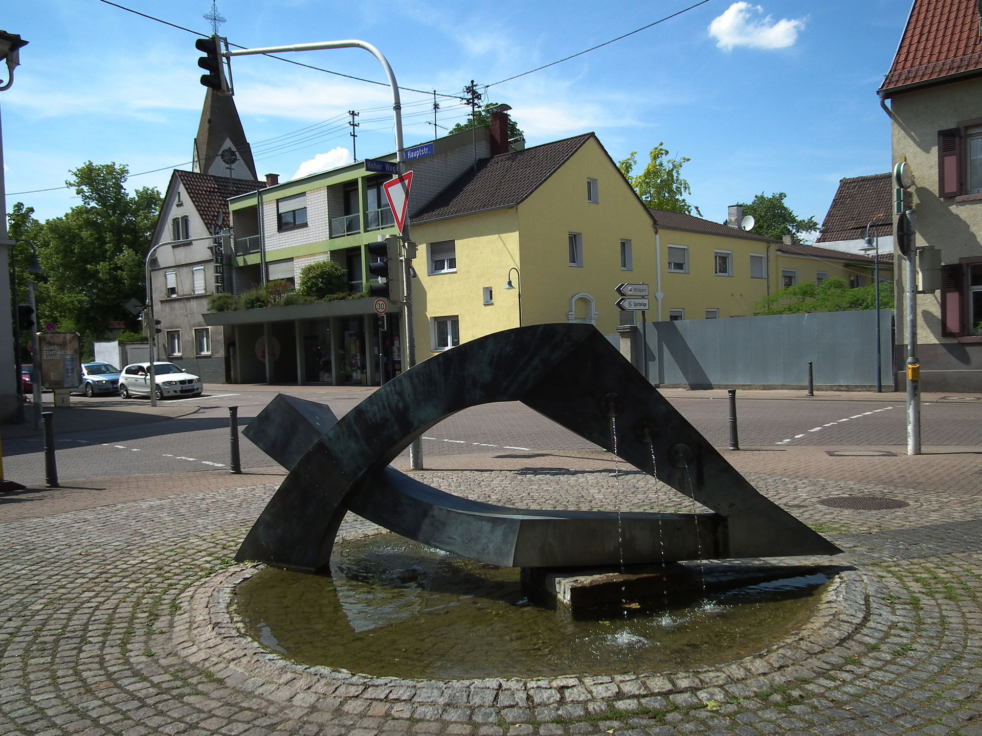 Brunnen in Rheingönheim (Rheinland-Pfalz, Deutschland)