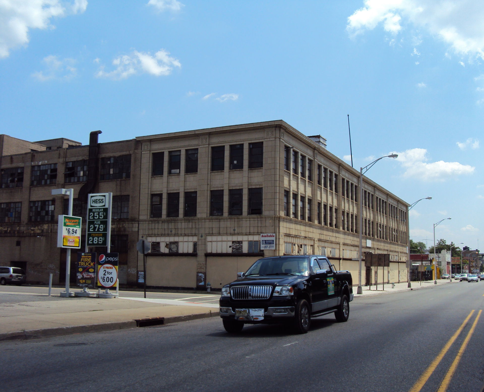 Lincoln Truck in East Orange, NJ