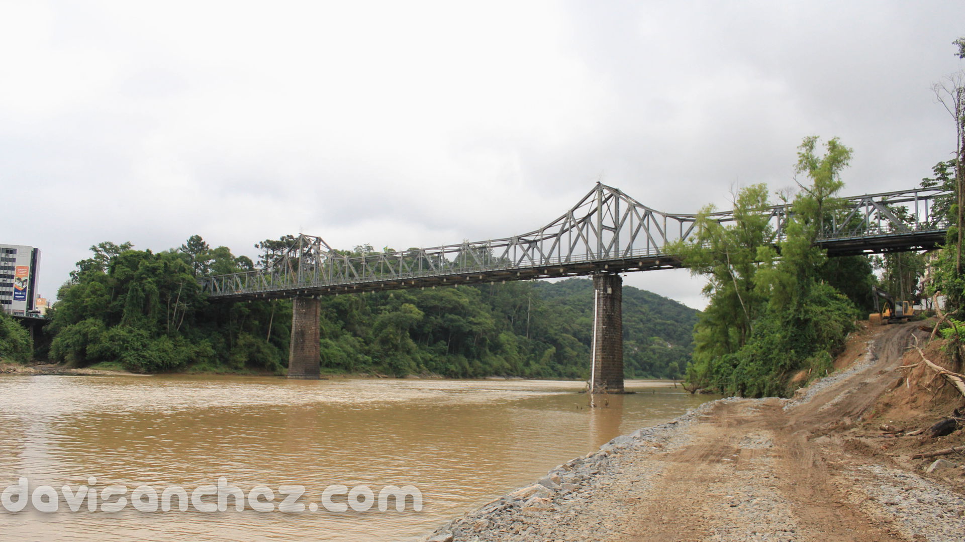 Ponte de Ferro de Blumenau, Santa Catarina, Brasil.