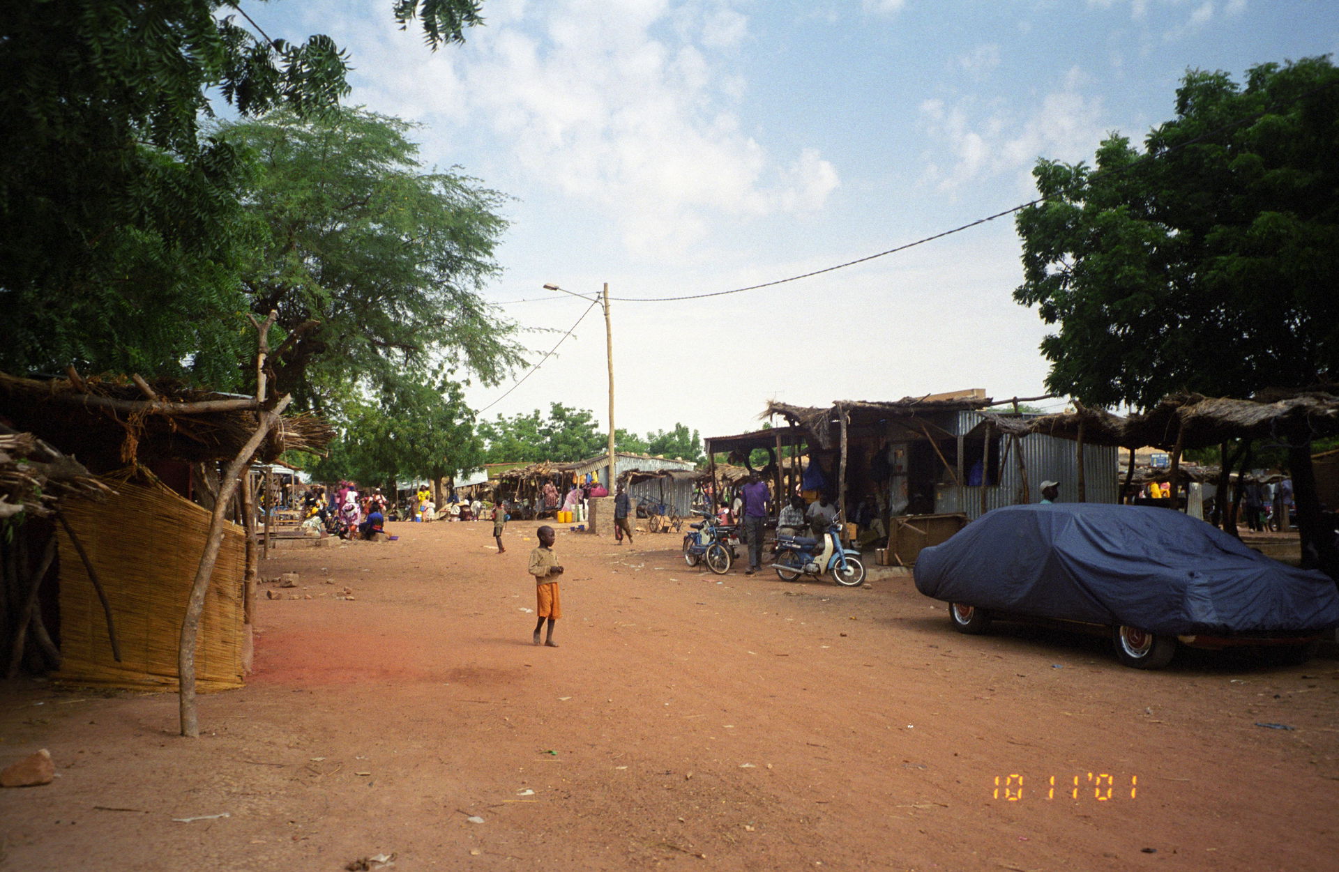 this is the center of town in the closest thing dogon territory…