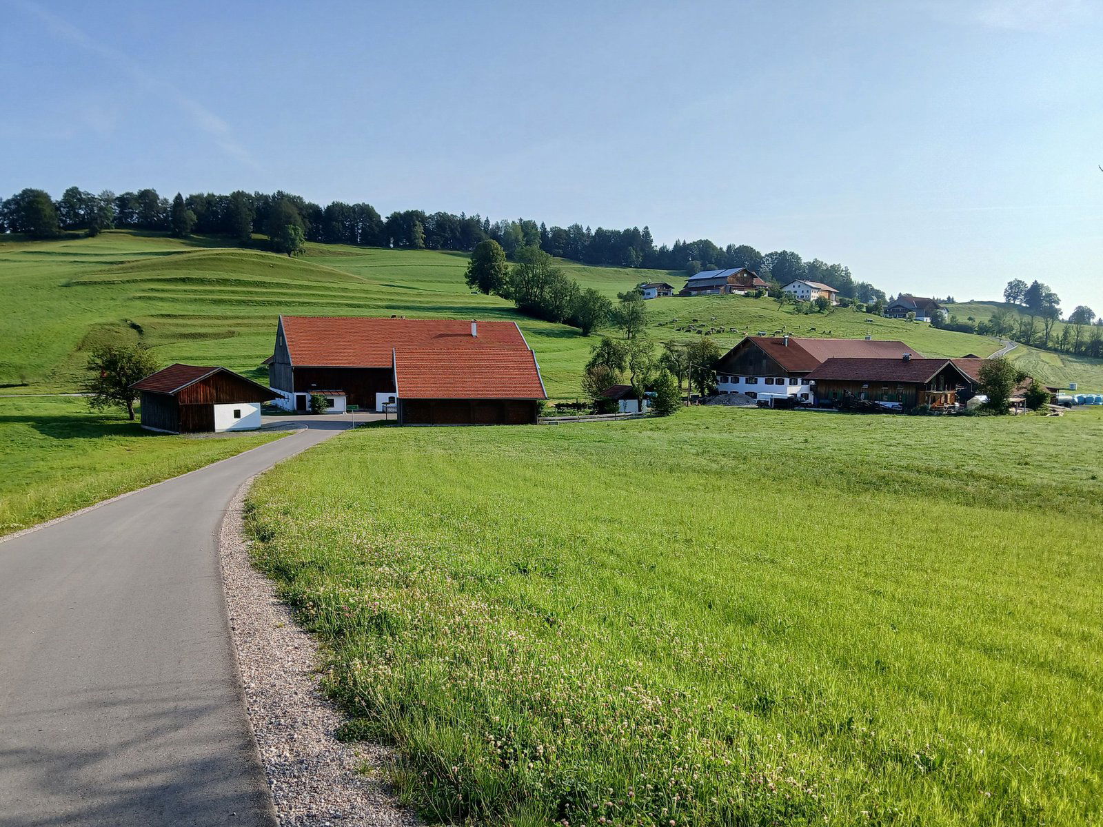 Der Weiler Thal in der Gemeinde Halblech.