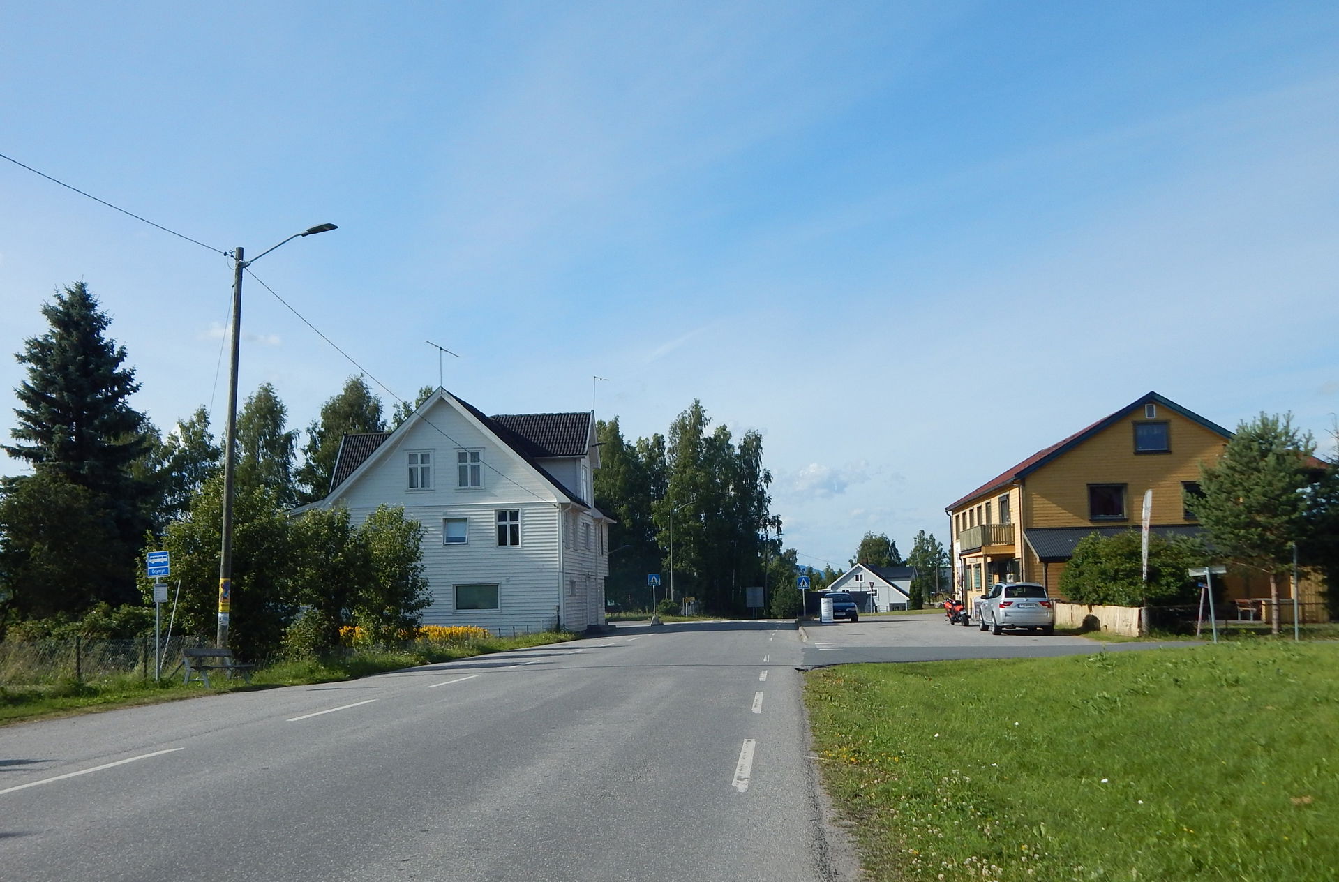 Fylkesvei 240 gjennom Grymyr